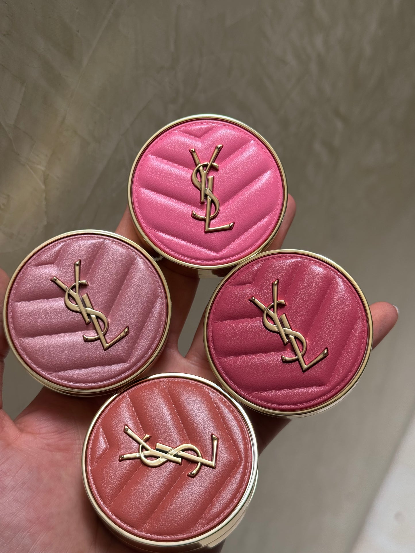 Yves Saint Laurent Make Me Blush 24H Buildable Powder Blush Tono- 87 PINK VOLTAGE