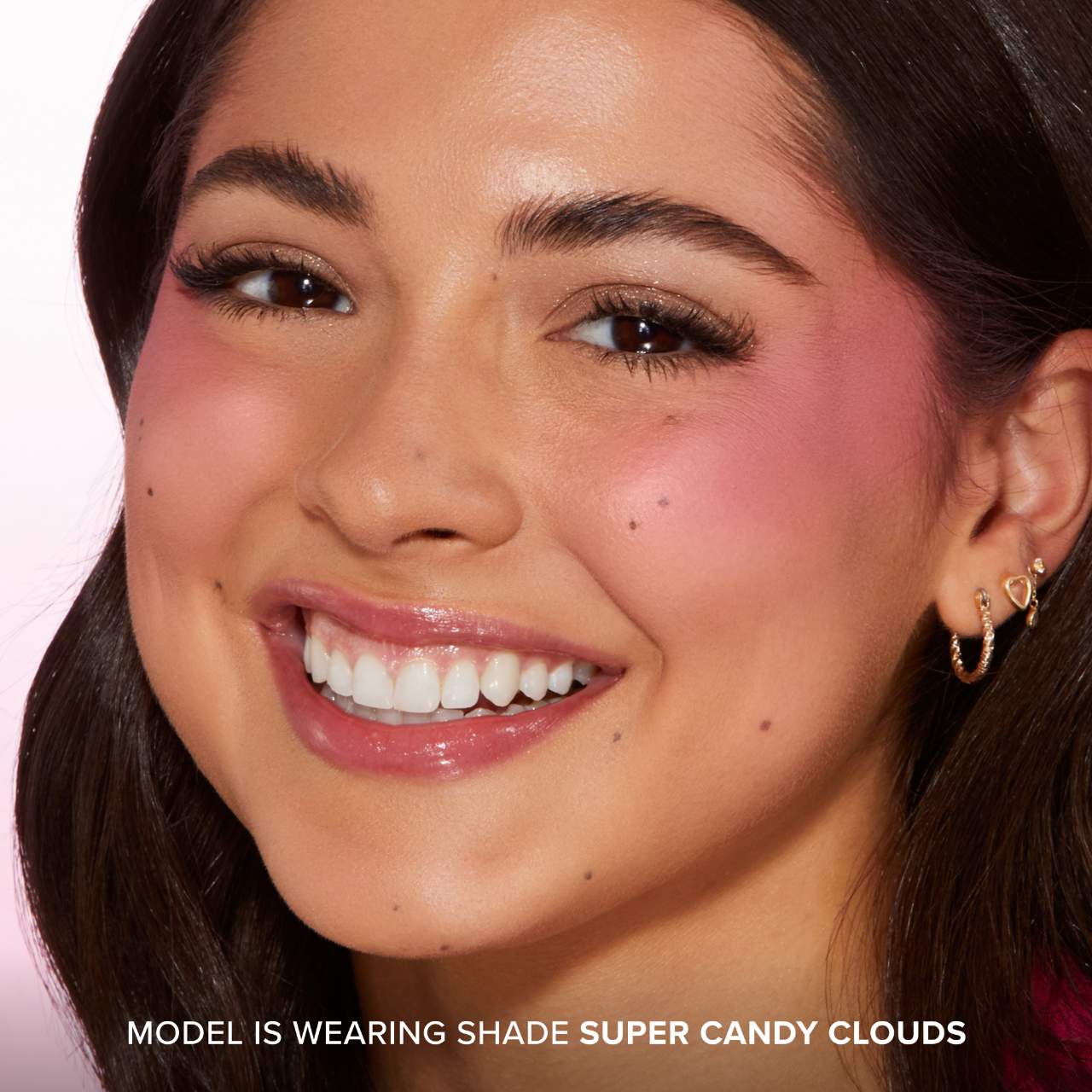 Too Faced-Cloud Crush Blurring Powder Blush