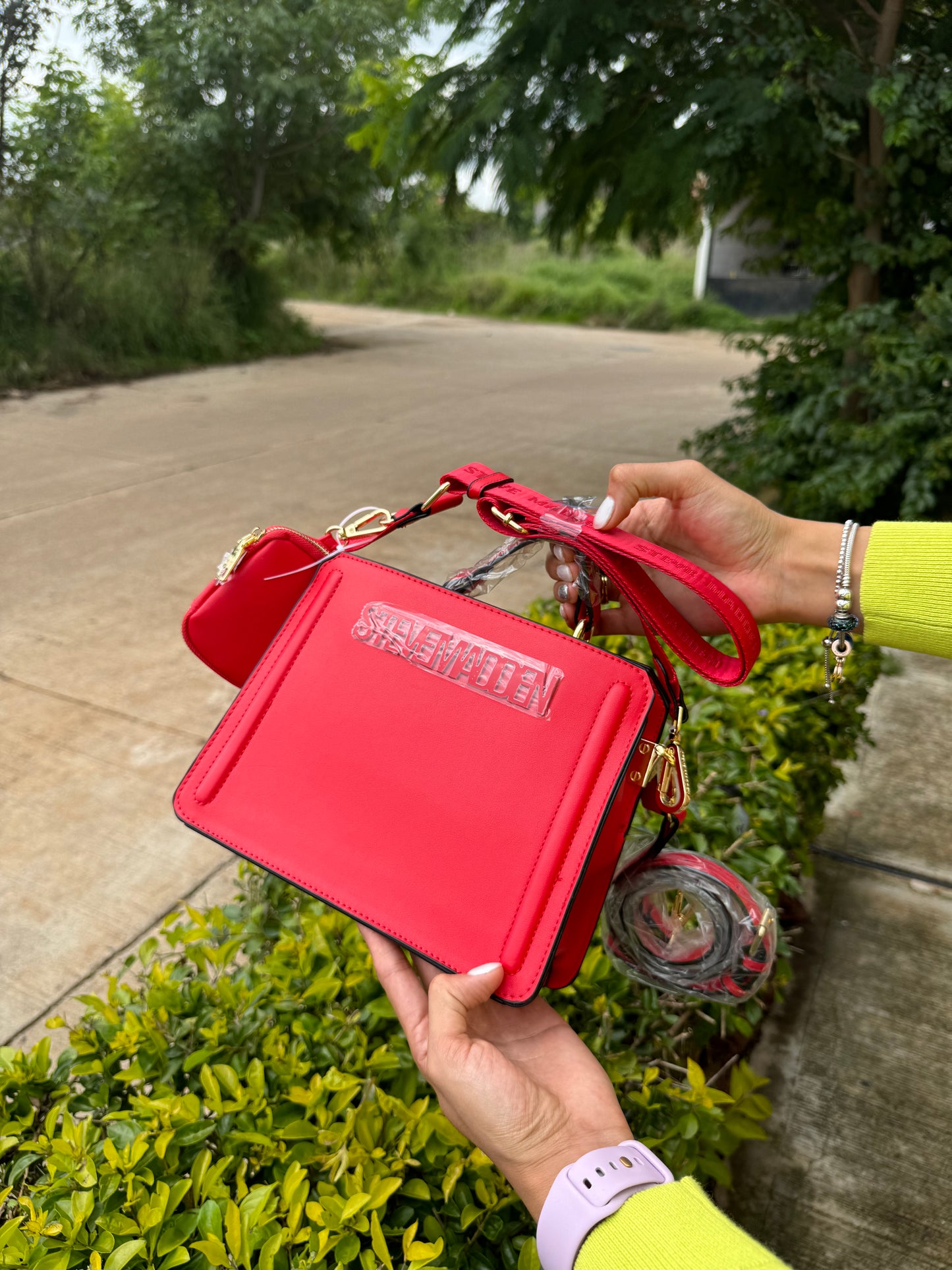 Evelyn Bag Steven Madden Roja