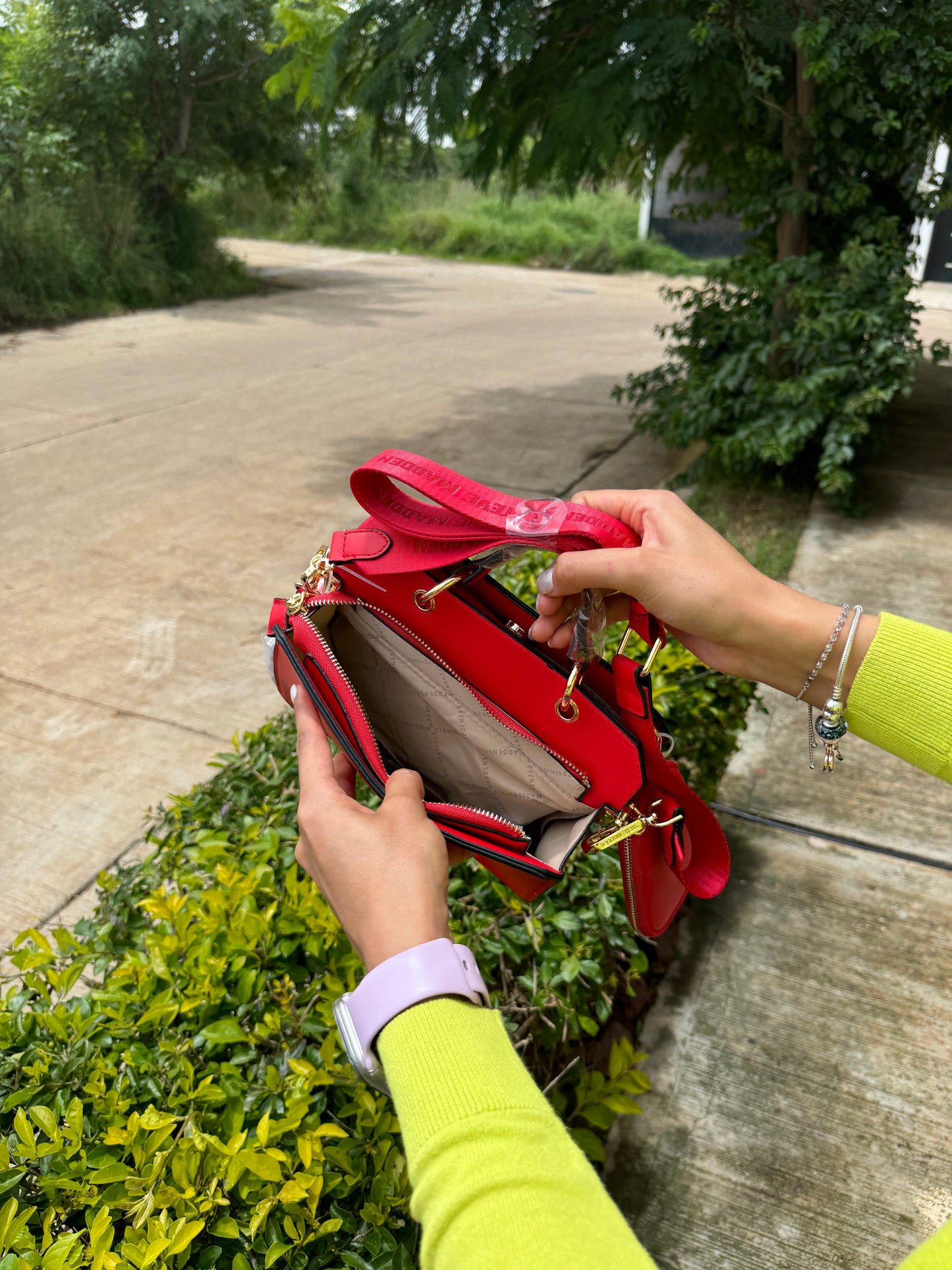 Evelyn Bag Steven Madden Roja