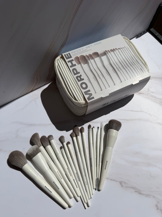 Morphe- Ready, Set, Pro 16-Piece Face & Eye Brush Set