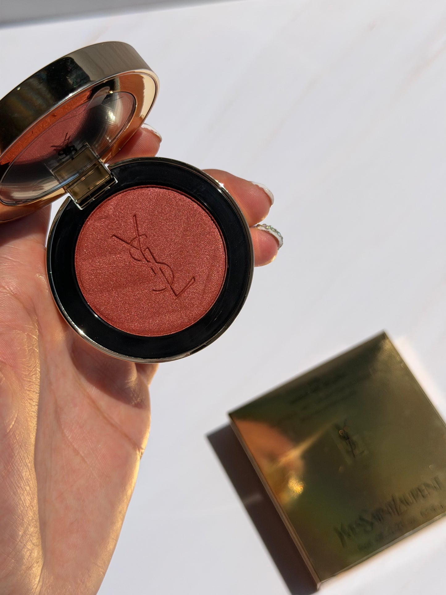 Make me Blush 24H Biuldable Blurring Powder Blush YSL- 12 HONEY MOON