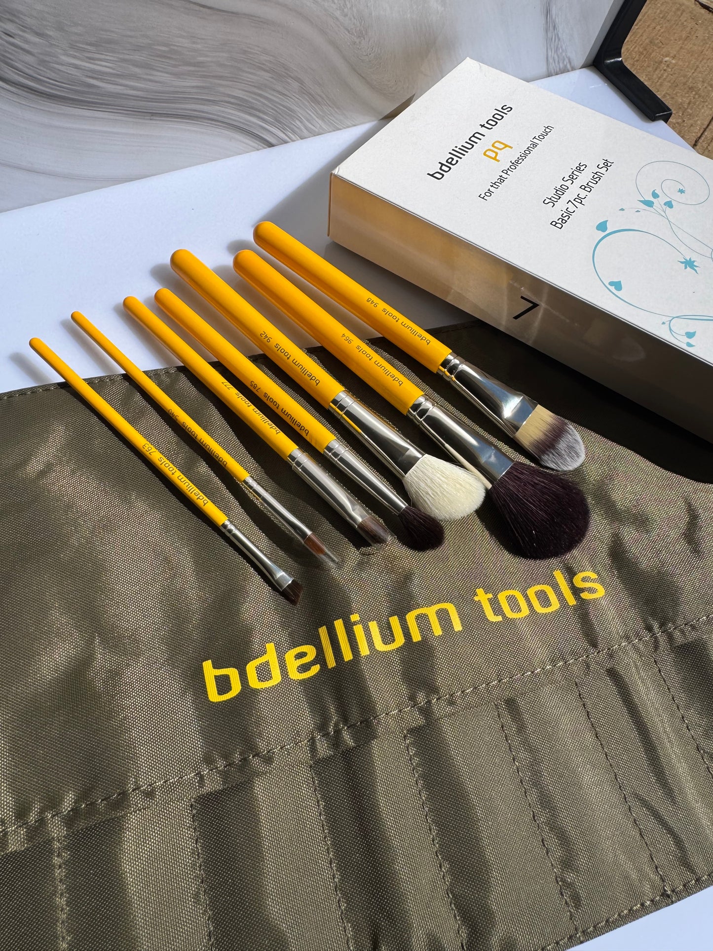 Studio Series Basic 7pc. Brush Set- bdellium tools