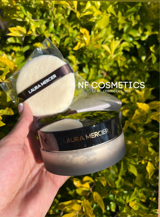 Jumbo Translucent Loose Setting Powder & Puff 49gr- Laura Mercier