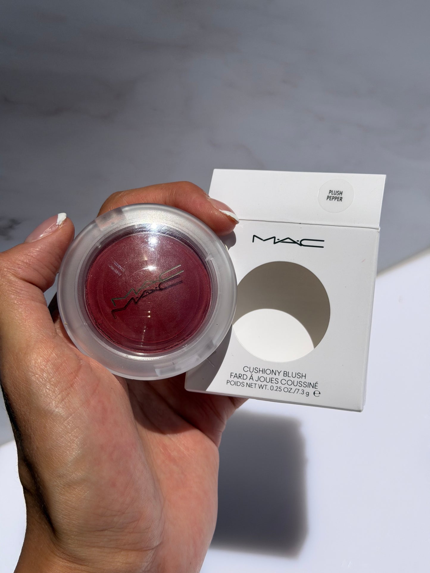 MAC Cosmetics-Glow Play Cushiony Lightweight Buildable Blurring Blush