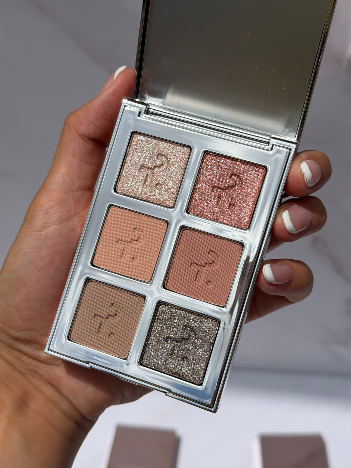Major Dimension Dream Date Essential Artistry Edit Eyeshadow Palette PATRICK TA- Limited Edition