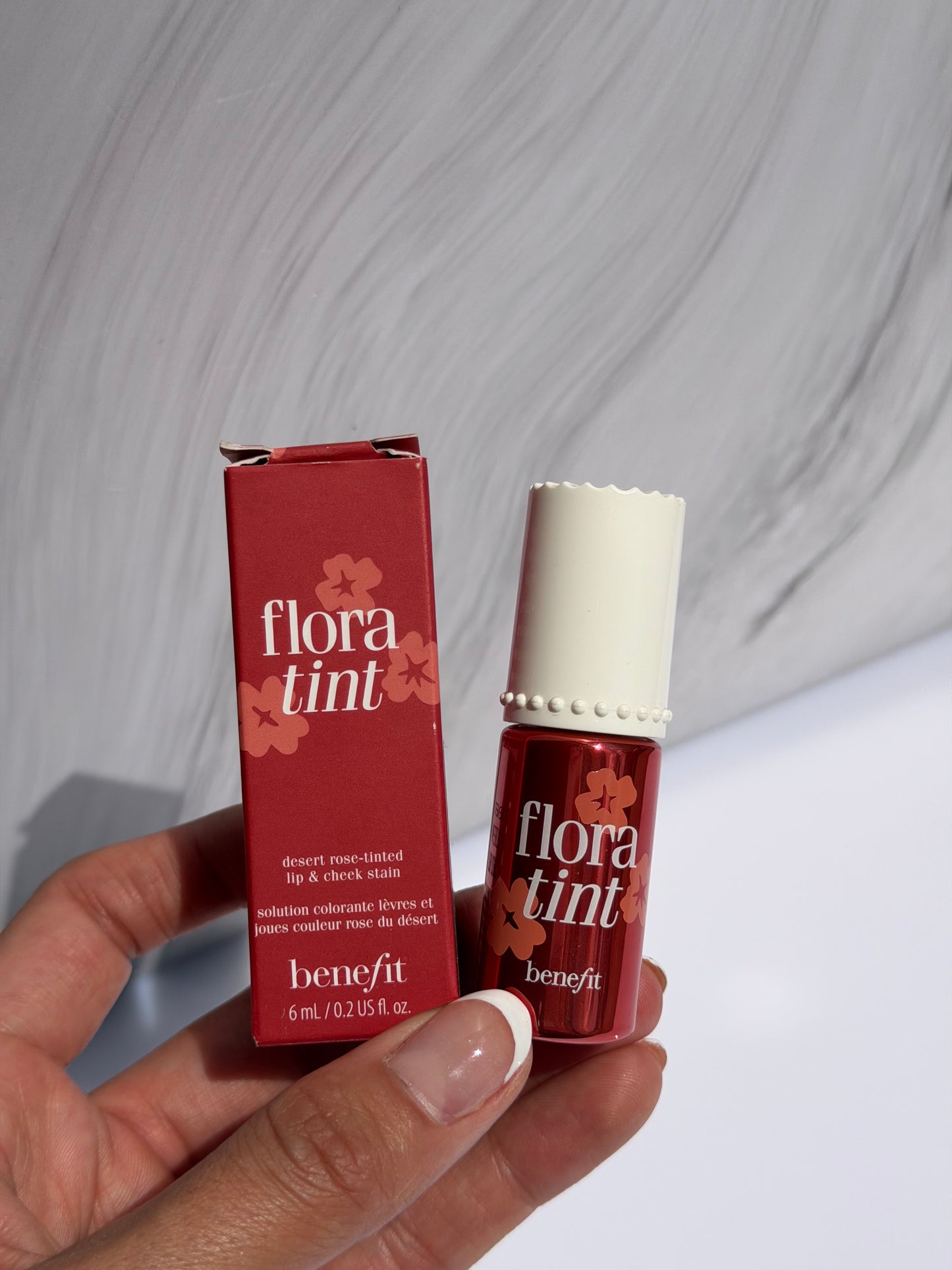 Benefit Cosmetics Benetint Liquid Lip + Cheek Blush Stain Tono- Flora tint