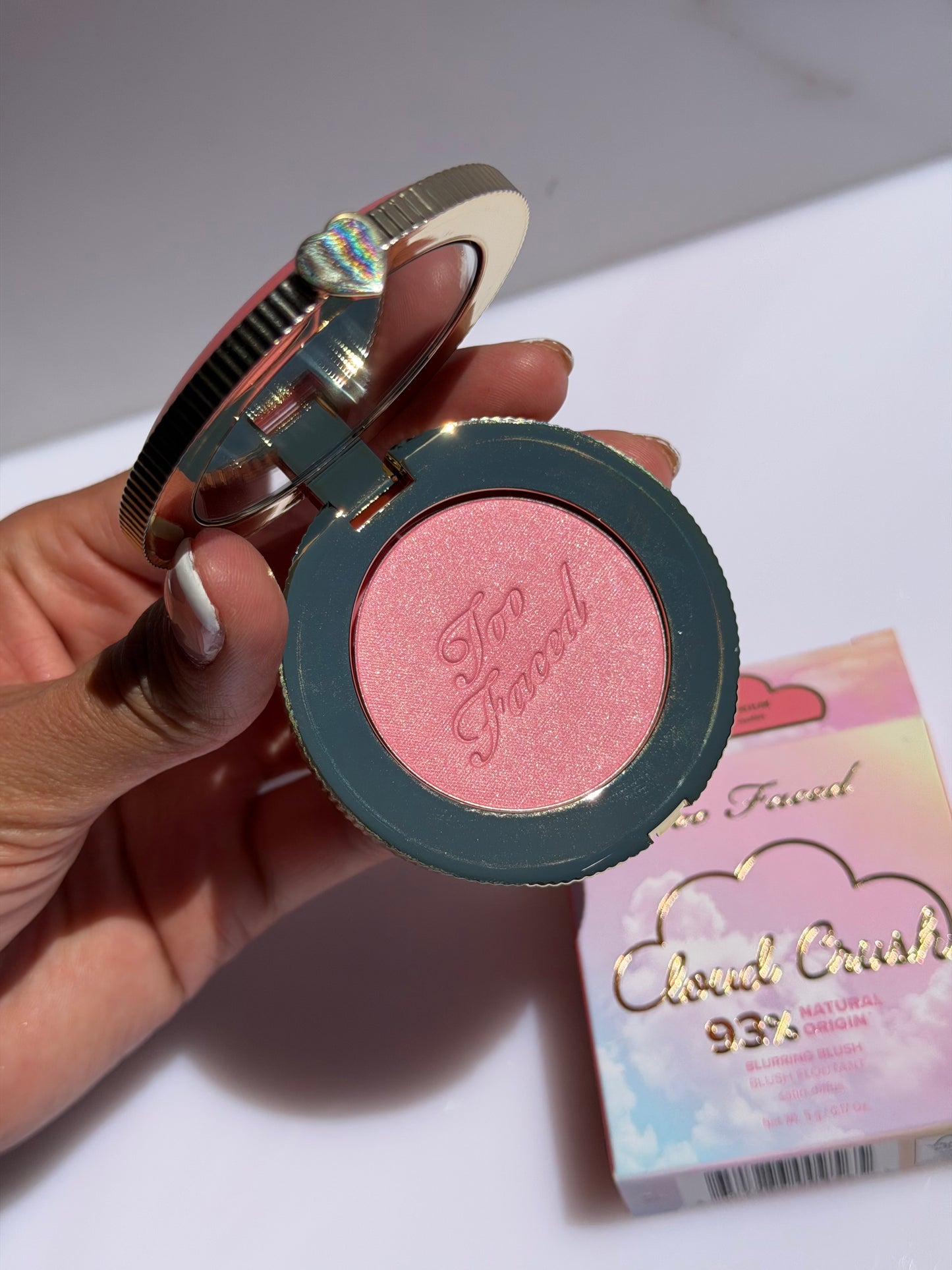 Too Faced-Cloud Crush Blurring Powder Blush