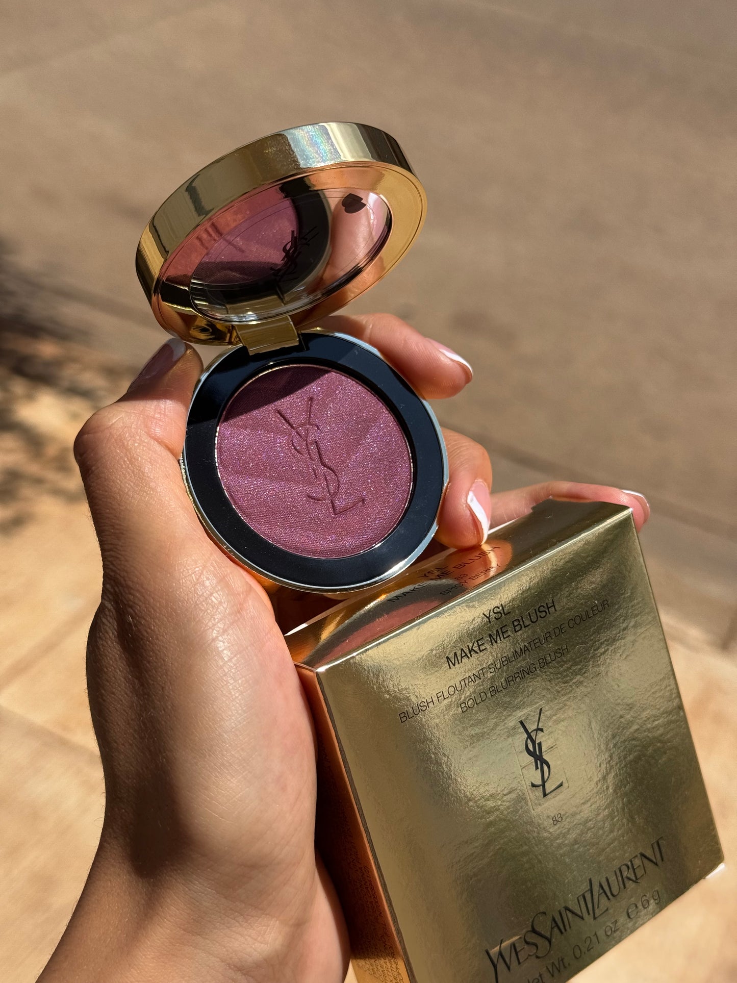 Yves Saint Laurent Make Me Blush 24H Buildable Powder Blush tono-  83 Spicy Berry YSL