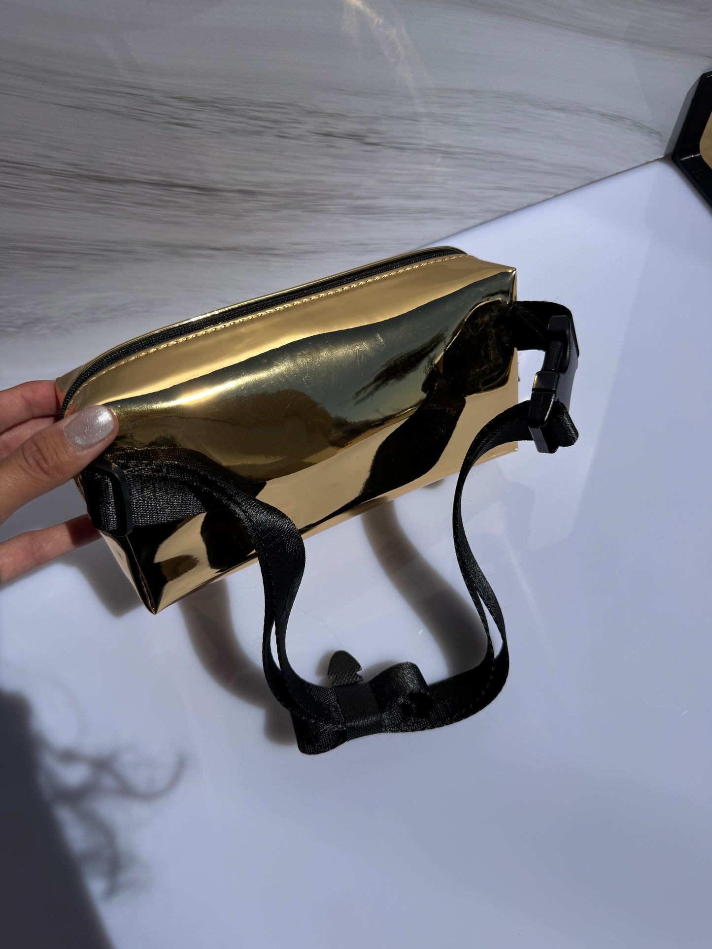 Cangurera MAC Dorada