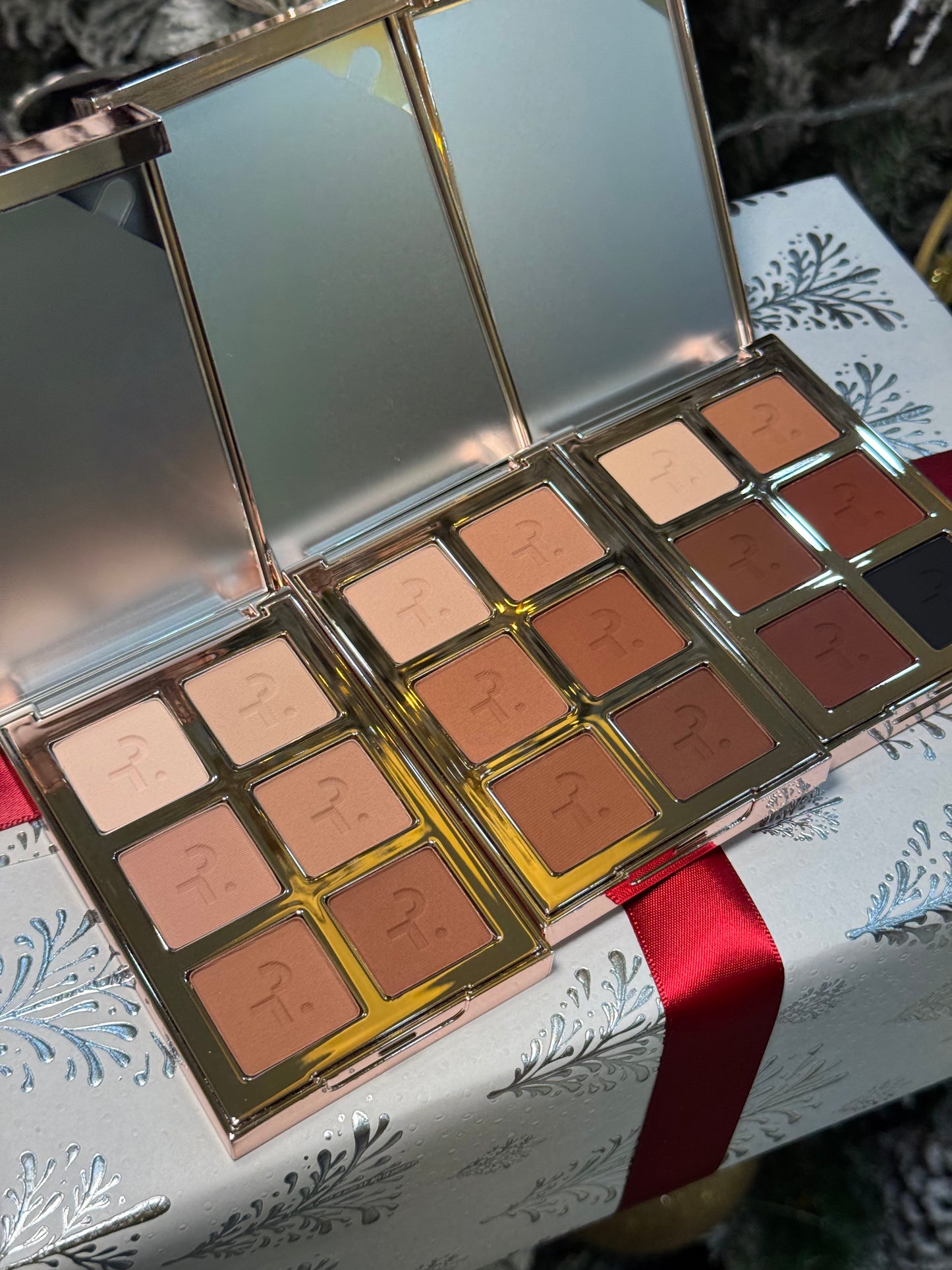 PATRICK TA Major Dimension Essential Artistry Edit Eyeshadow Palette- LIGHT CLAIR