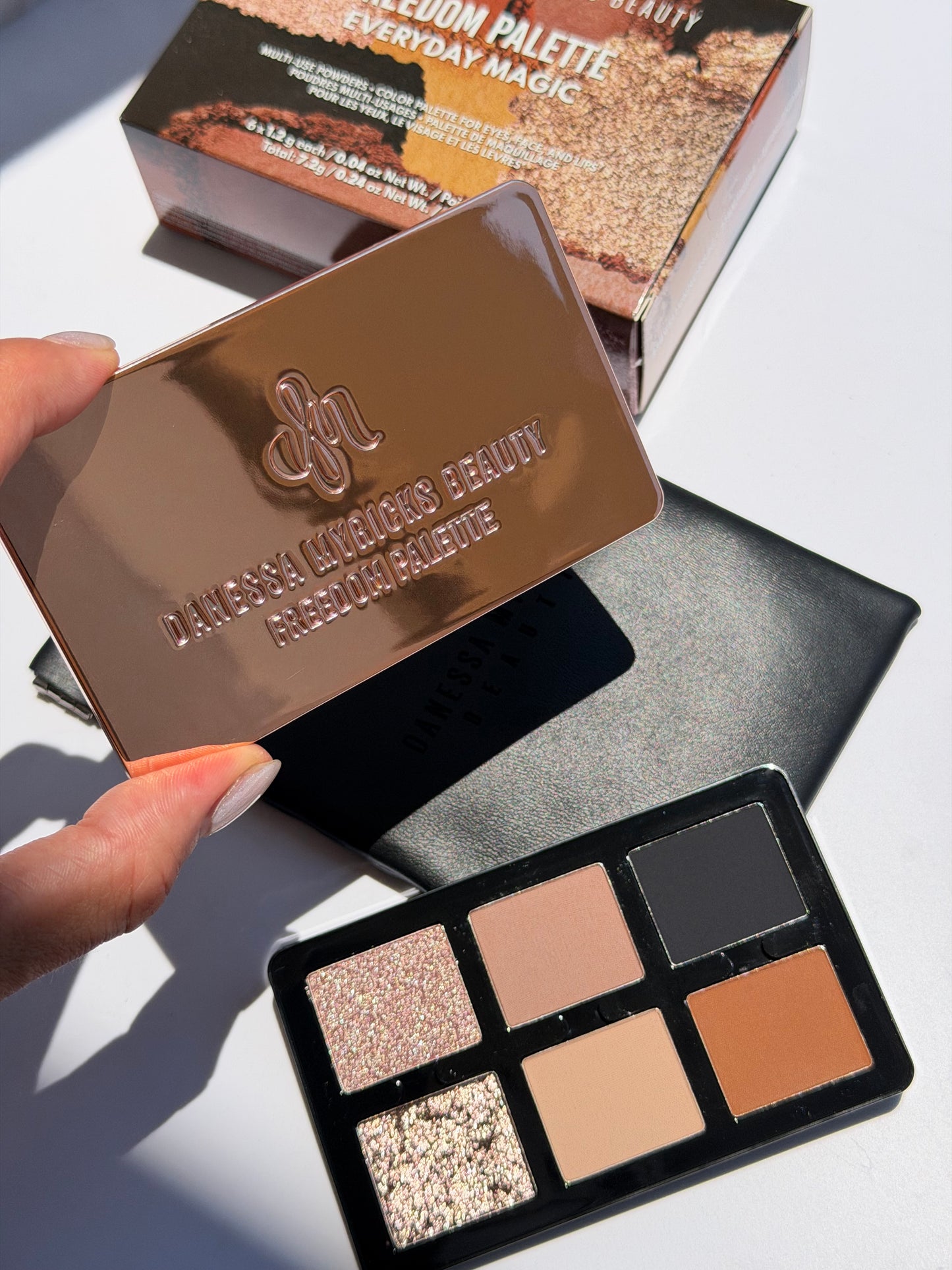 Danessa Myricks -Mini Everyday Magic Neutral Freedom Palette