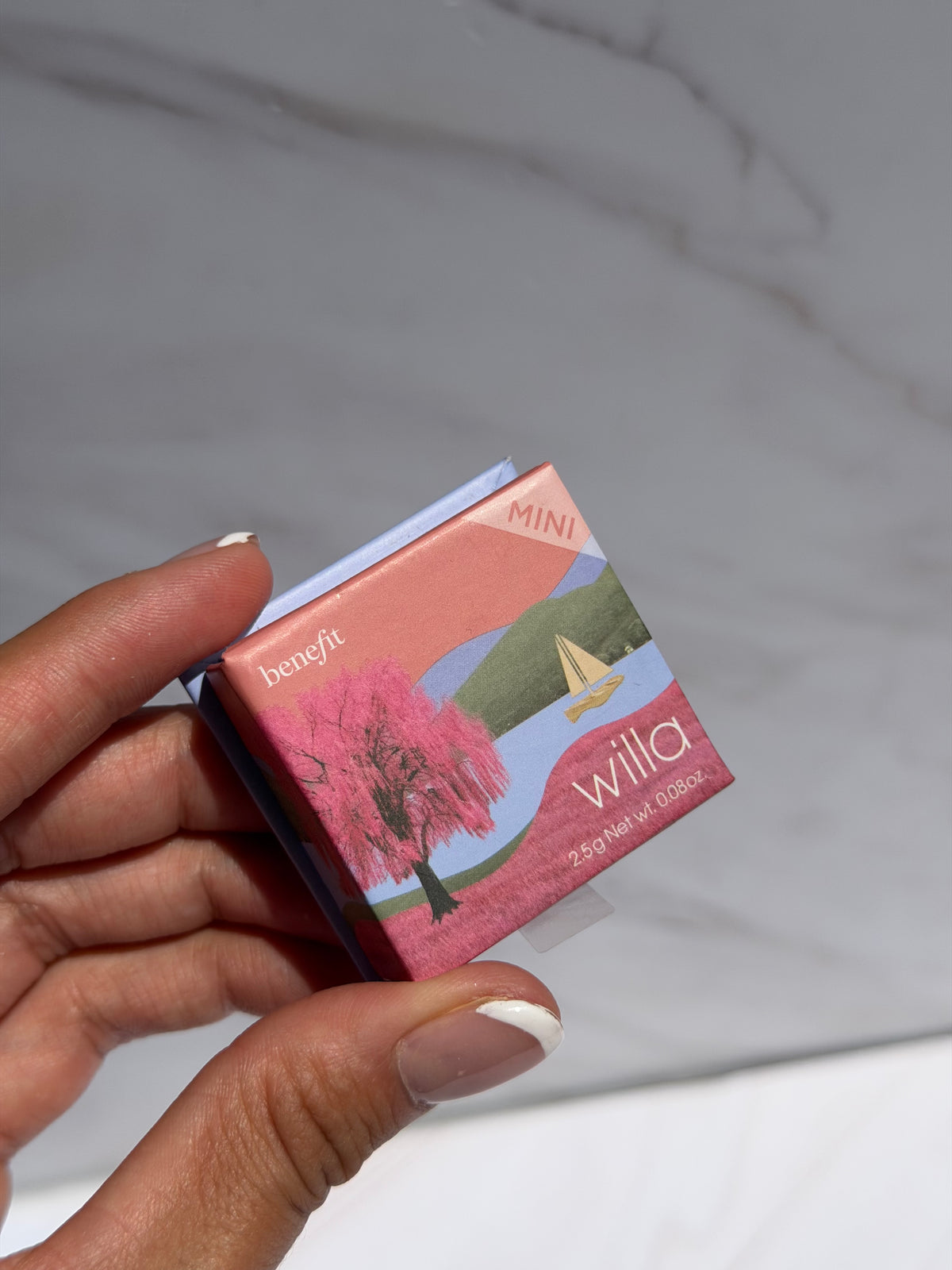 Benefit Cosmetics 
Mini Silky-Soft Powder Blush