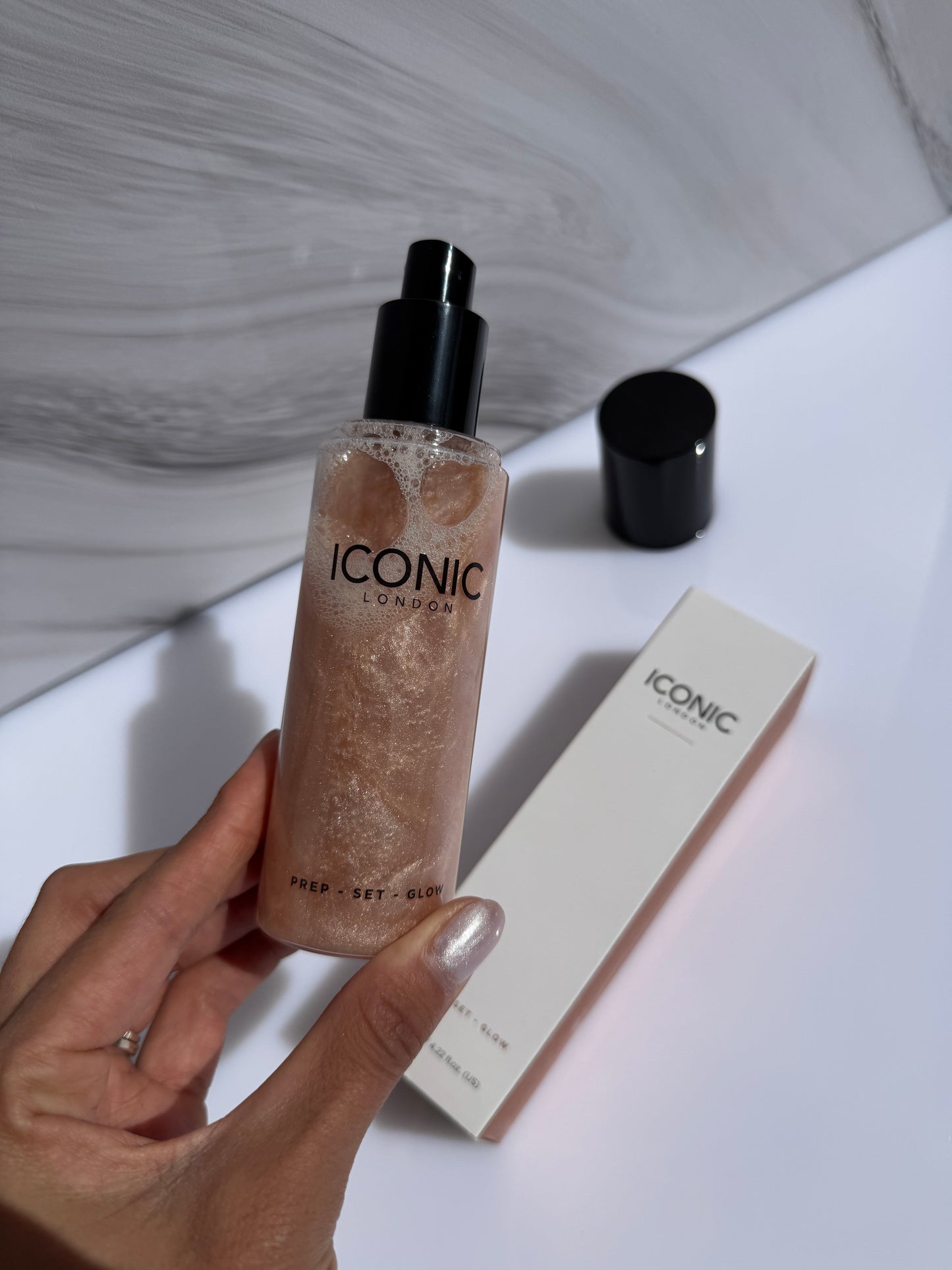 ICONIC LONDON Prep-Set-Glow Hydrating Setting Spray