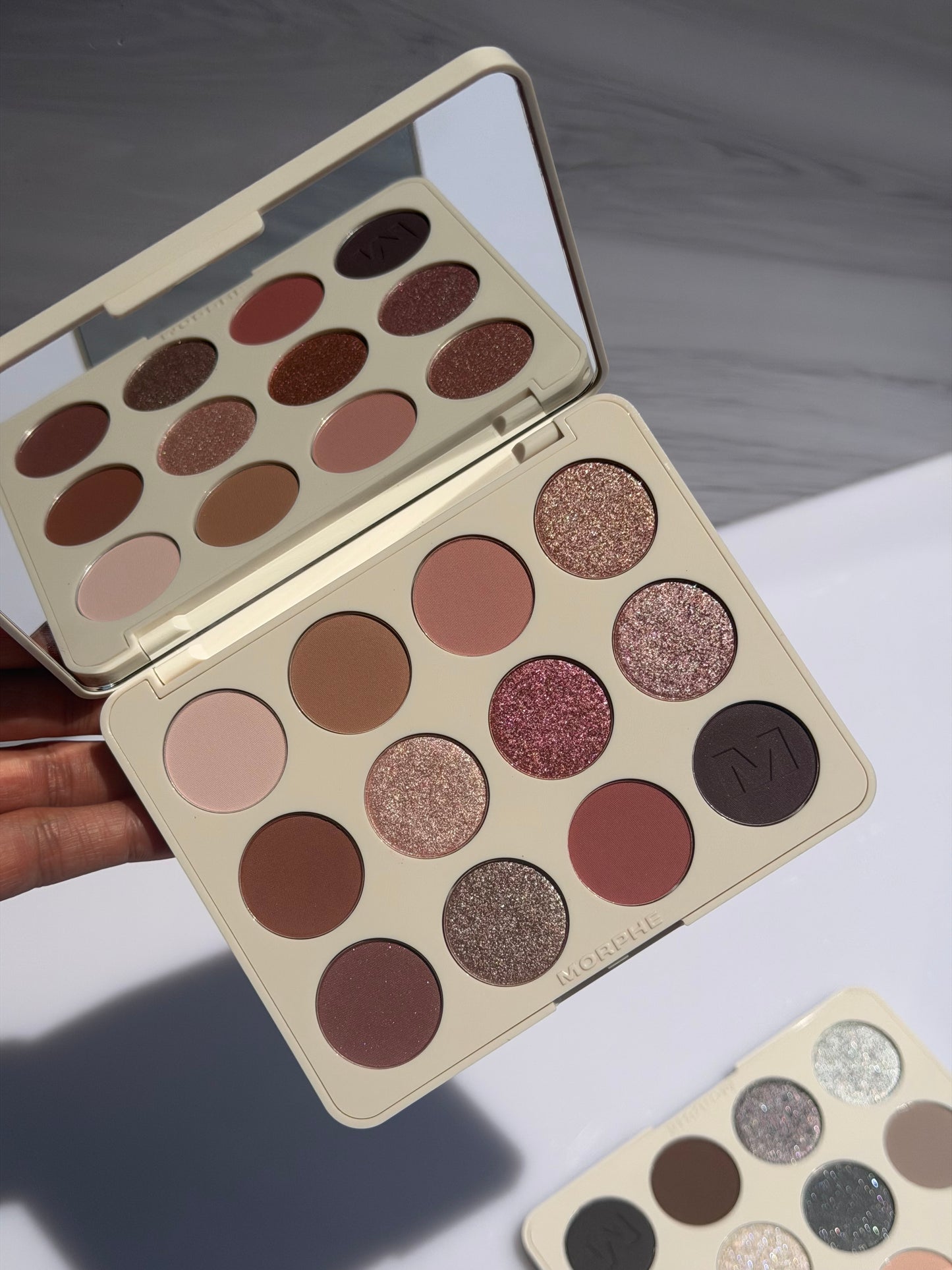 MORPHE CHROMAPLUS 12-PAN EYESHADOW PALETTE- Rose Frequency