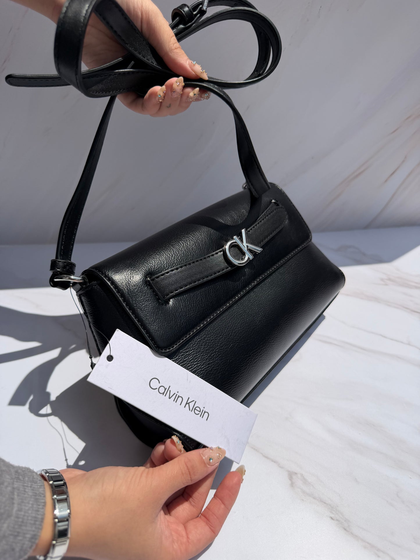 Crossbody CALVIN KLEIN-Negra