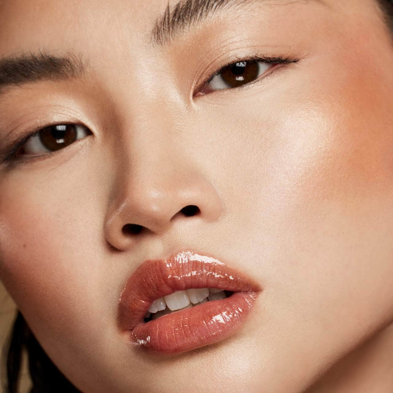 Fenty Beauty by Rihanna-Gloss Bomb Oil Luminizing Lip Oil 'N Gloss