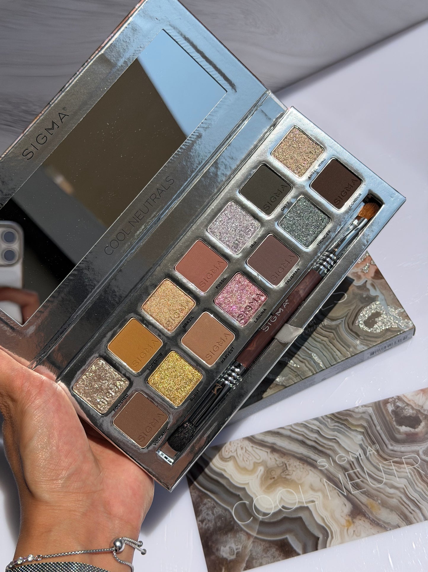 Sigma Beauty-Cool Neutrals Eyeshadow Palette