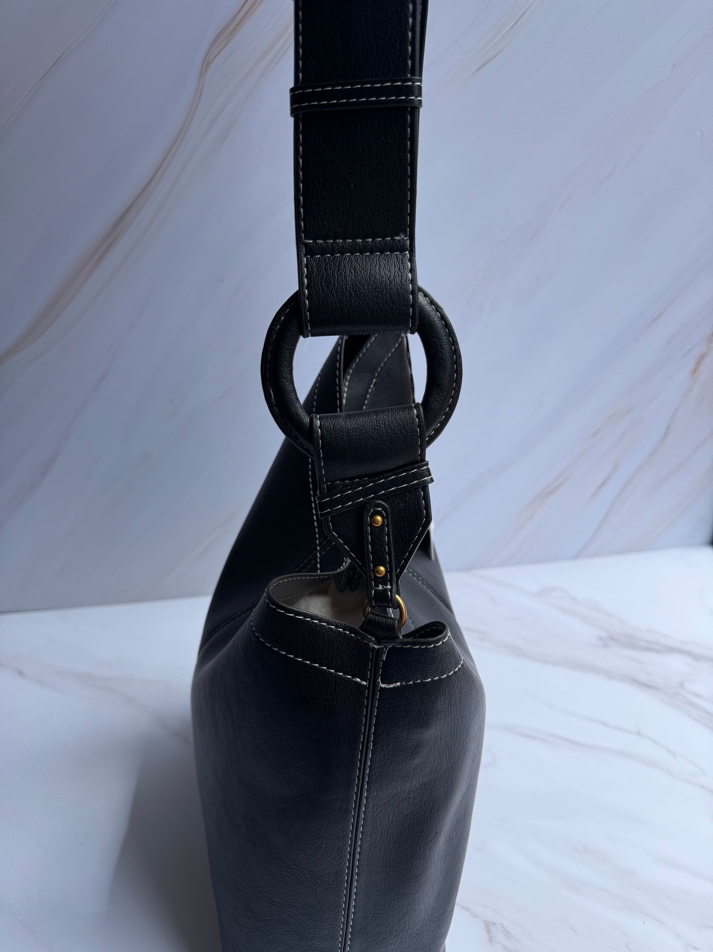 Shoulder Bag STEVE MADDEN- Negra mediana