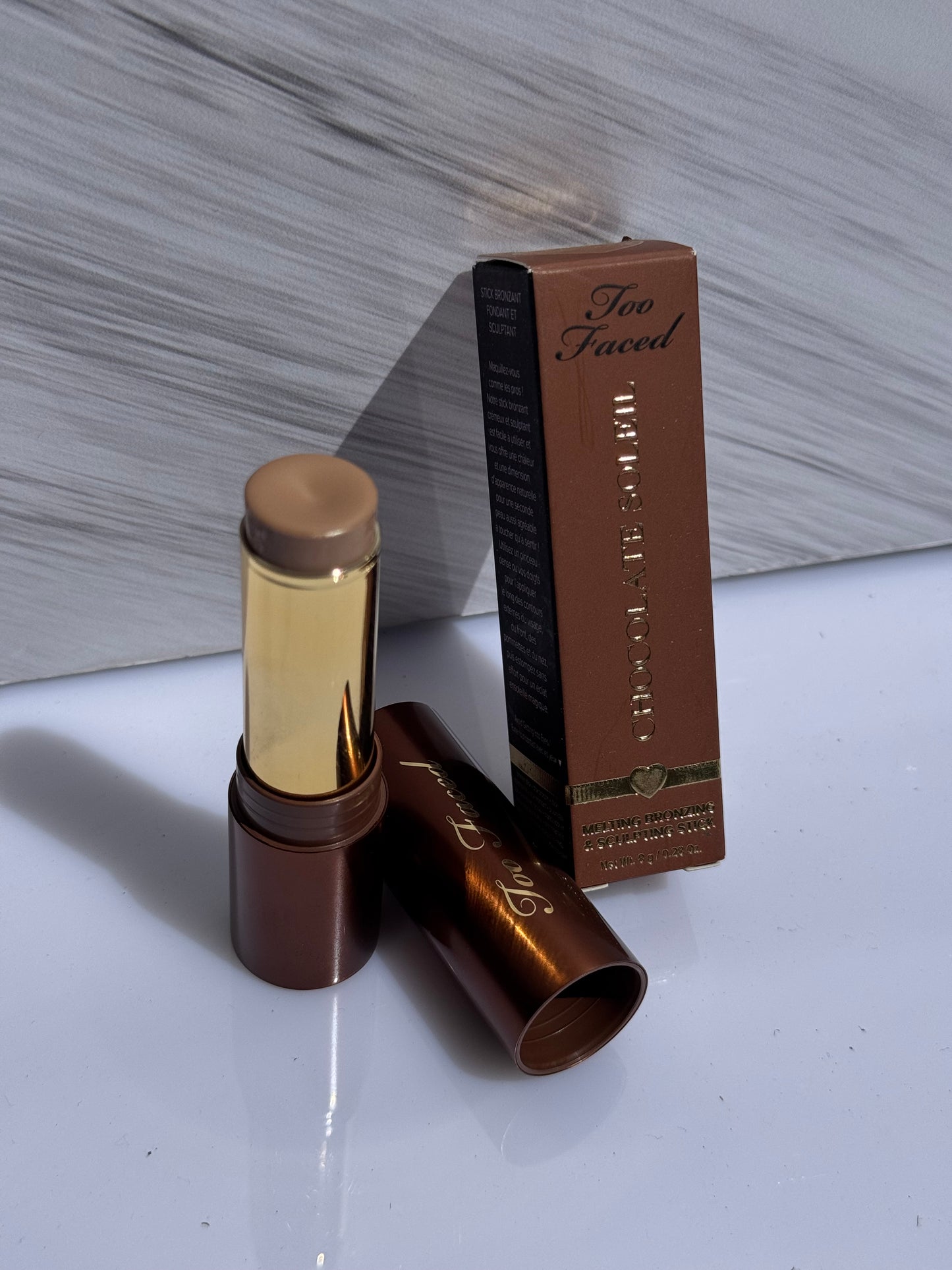 Too Faced- Chocolate Soleil Melting Bronzing & Sculpting Stick