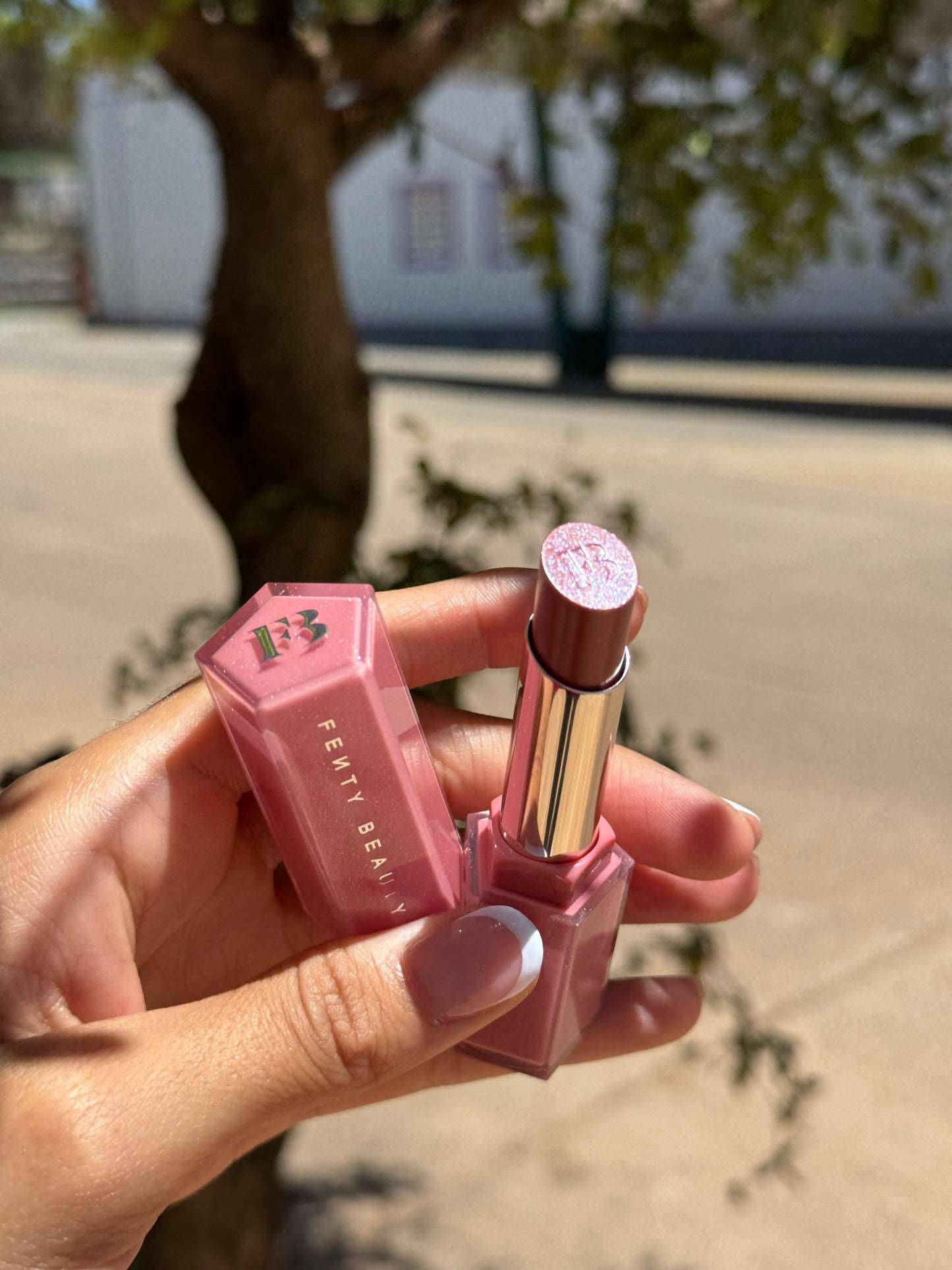 Fenty Beauty by Rihanna Gloss Bomb Stix High-Shine Gloss Stick TONO- FU$$Y 02