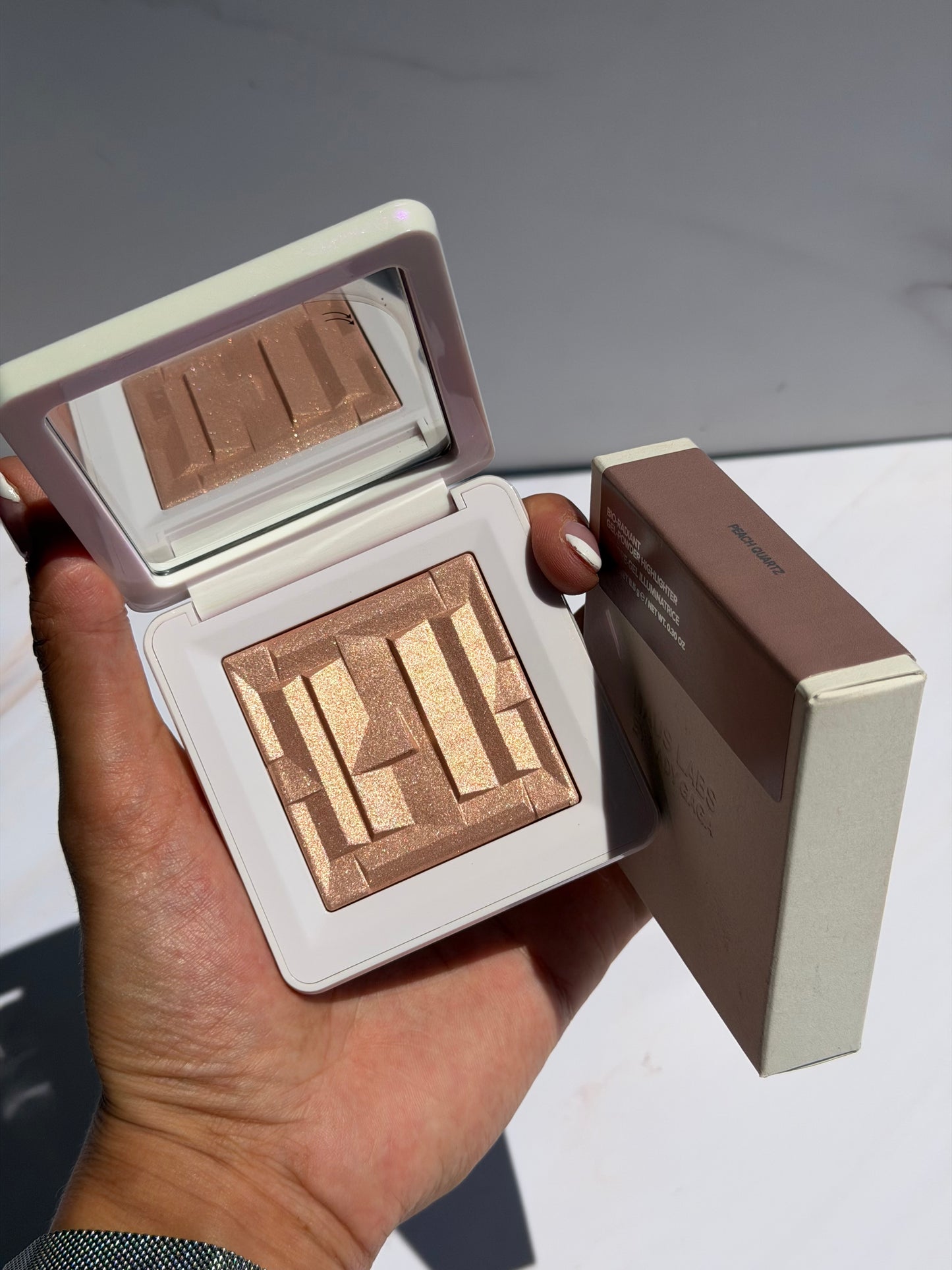 Bio-Radiant Gel-Powder Highlighter Haus Labs- PEACH QUARTZ