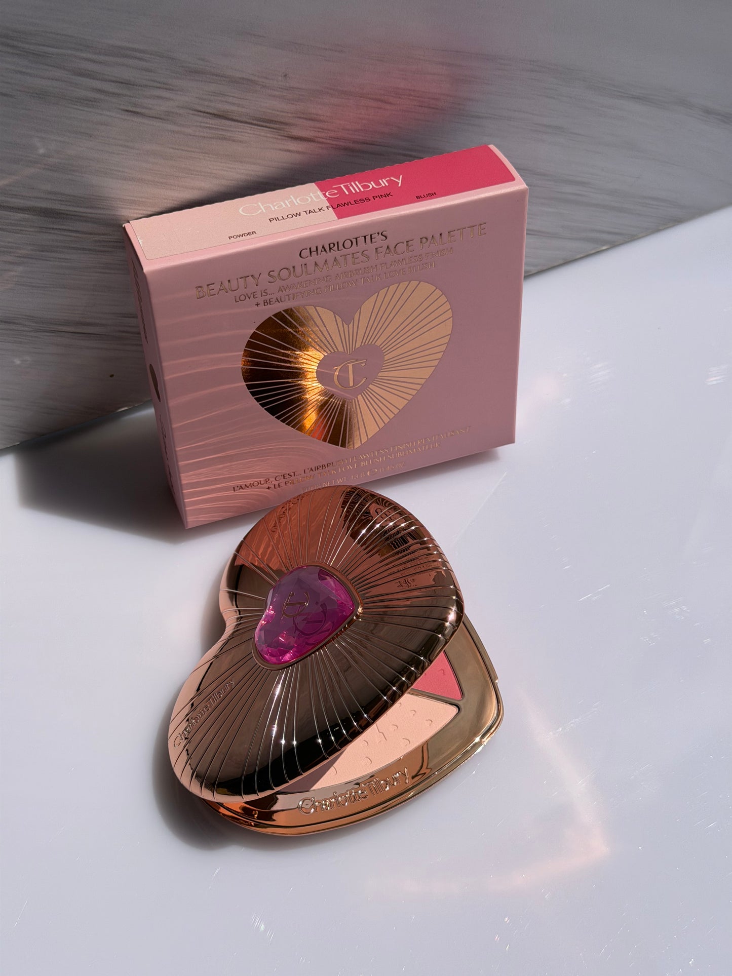 Charlotte Tilbury- Pillow Talk Beauty Soulmates Airbrush Flawless Finish Brightening and Blush Powder Palette