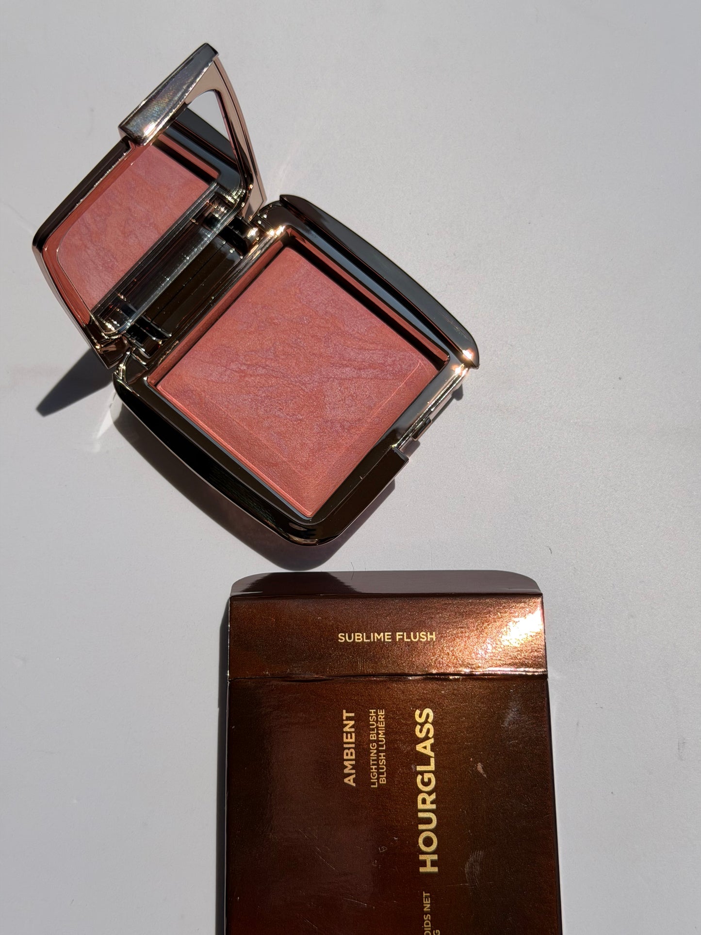 Hourglass Ambient Lighting Blush Collection tono SUBLIME FLUSH