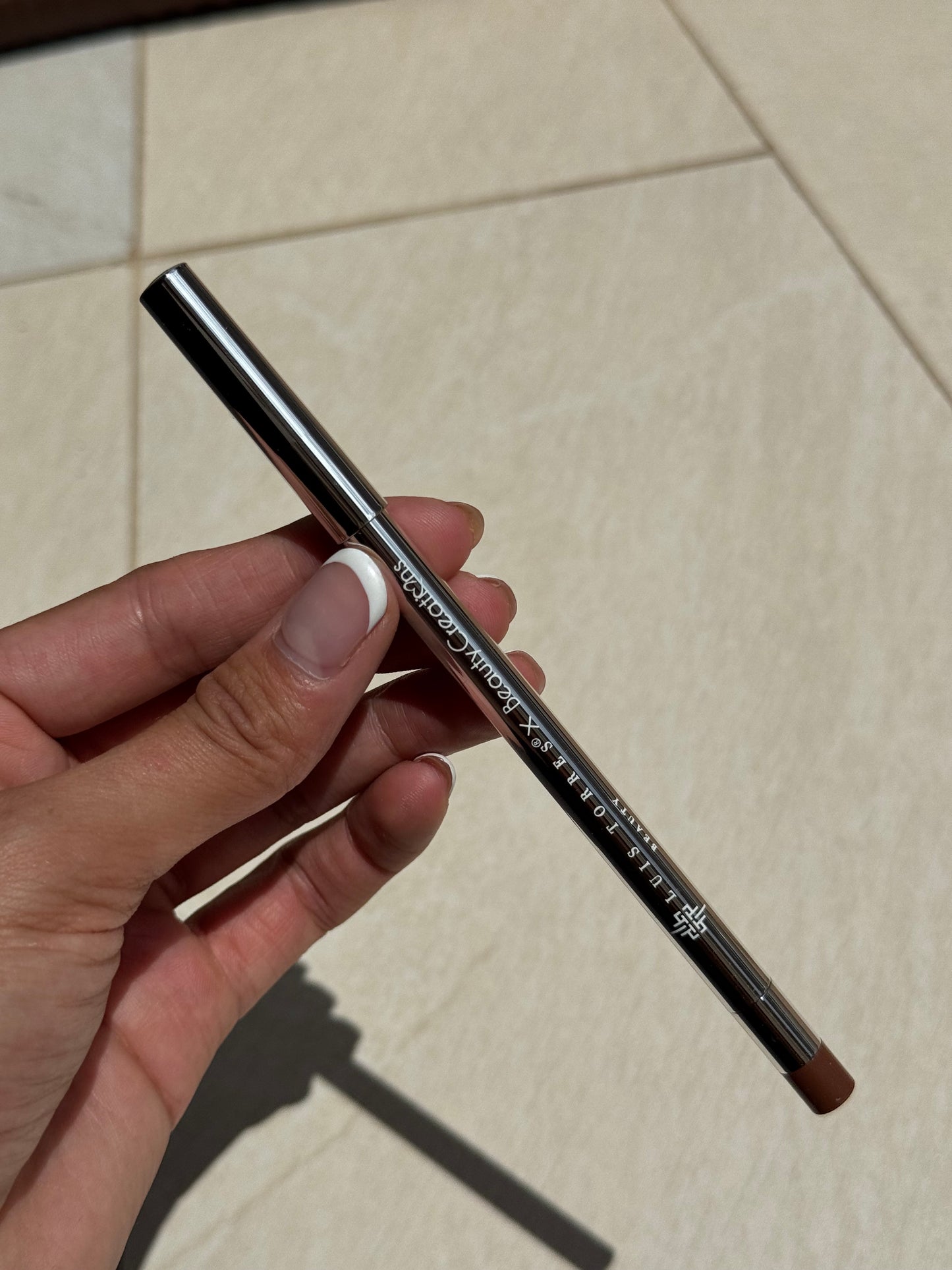Delineador Nude LUIS TORRES X Beauty Creations