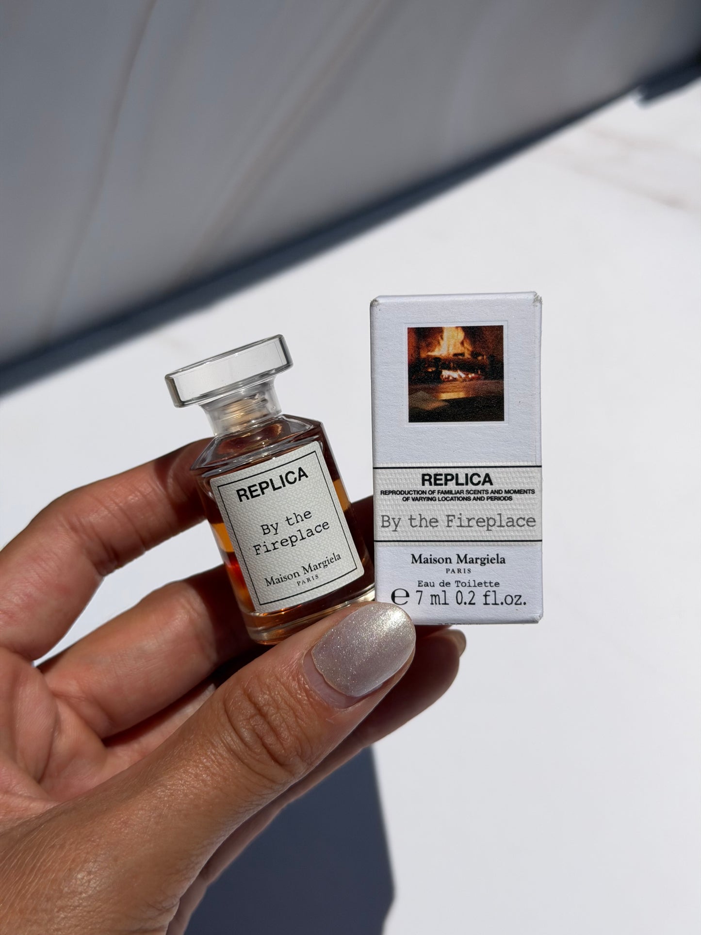 Mini Perfume Maison Margiela- ‘REPLICA' By the Fireplace Eau de Toilette 7ml