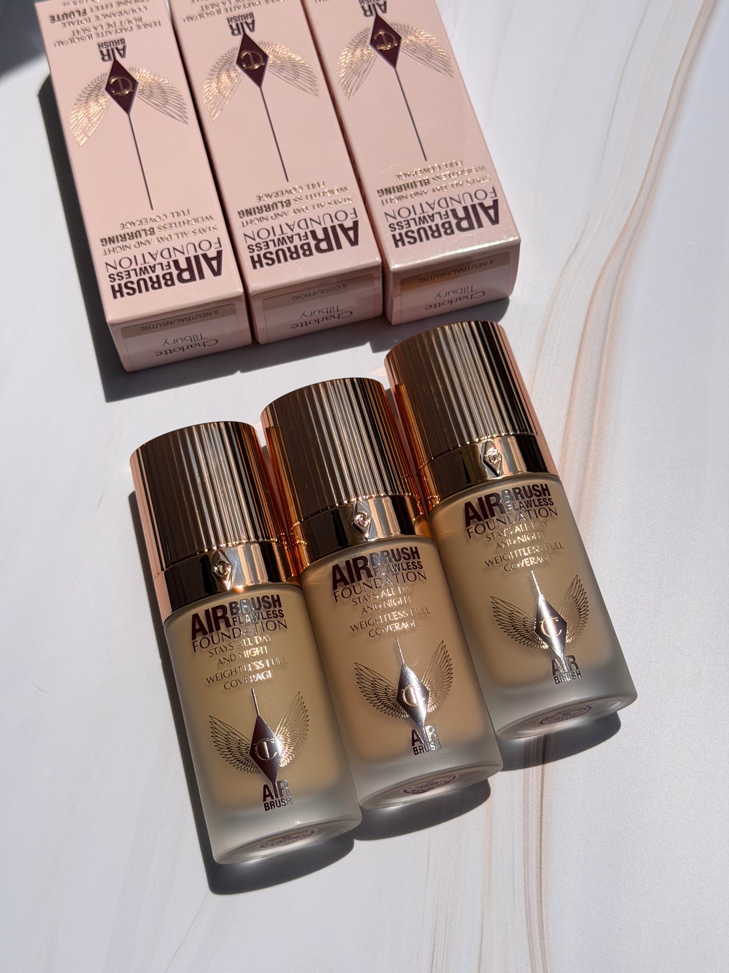 Charlotte Tilbury- Airbrush Flawless Blurring & Matte Full Coverage Foundation