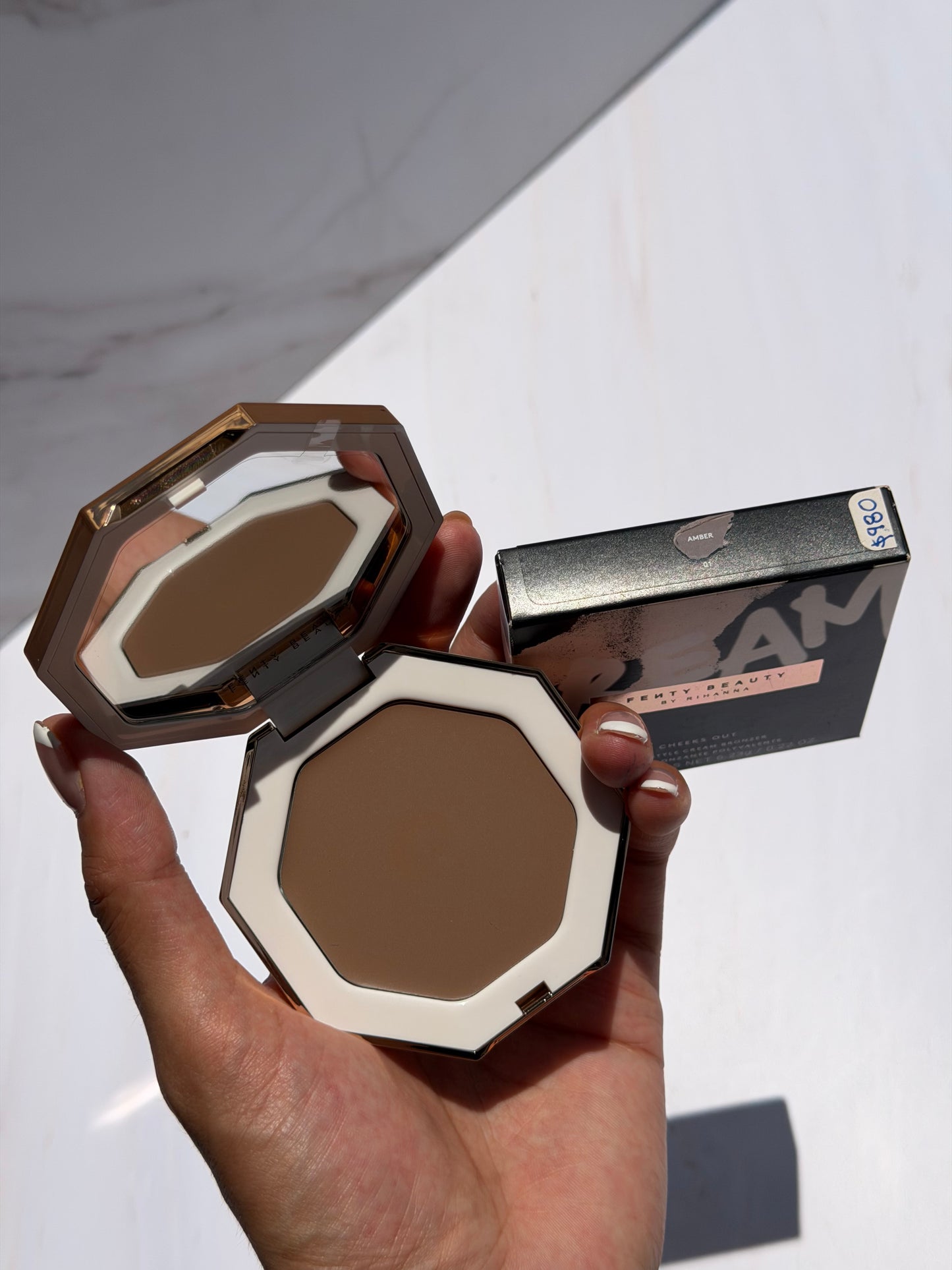FENTY BEAUTY by Rihanna Cheeks Out Freestyle Cream Bronzer