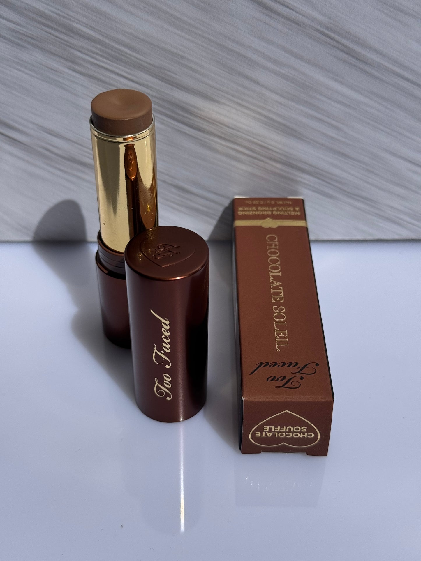 Too Faced- Chocolate Soleil Melting Bronzing & Sculpting Stick