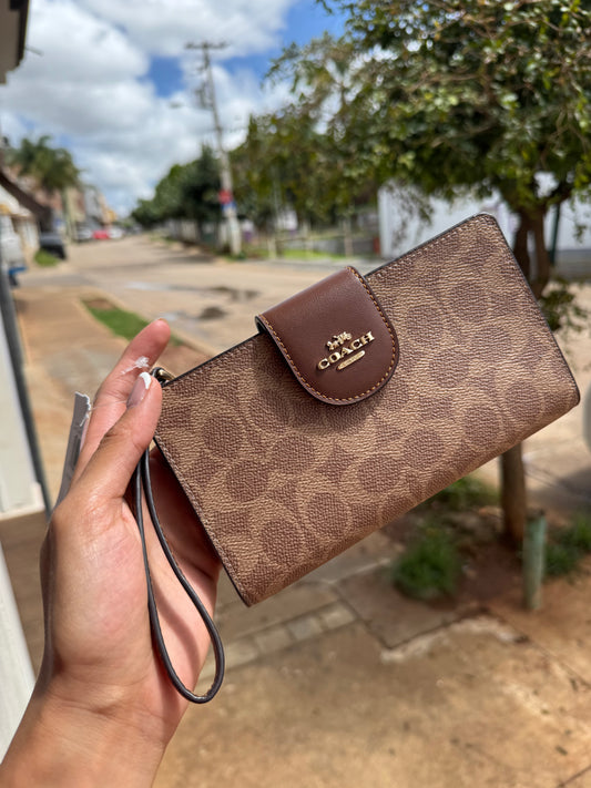 Phone Wallet COACH In Signature Canvas Gold/Tan/Brown