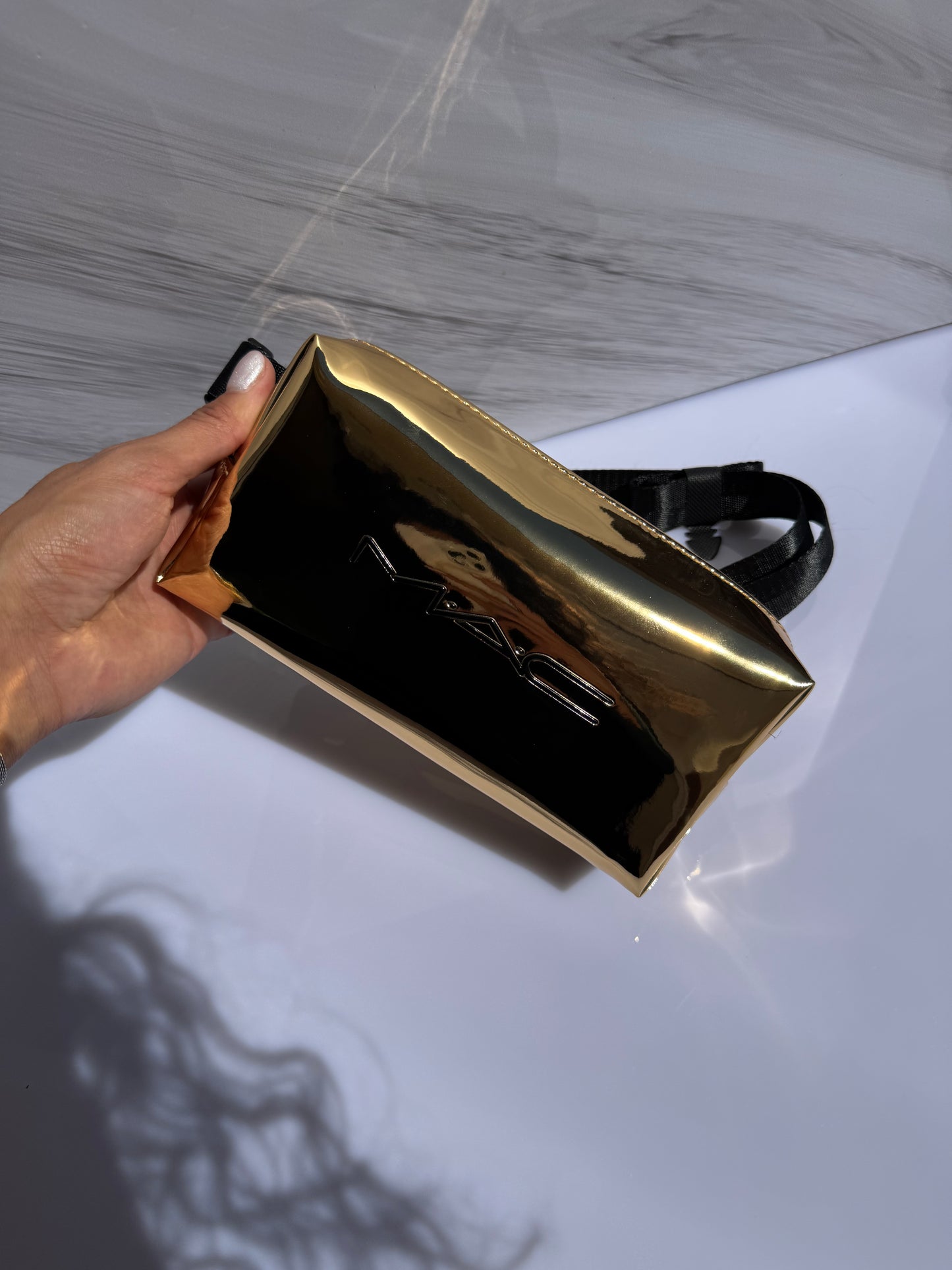 Cangurera MAC Dorada