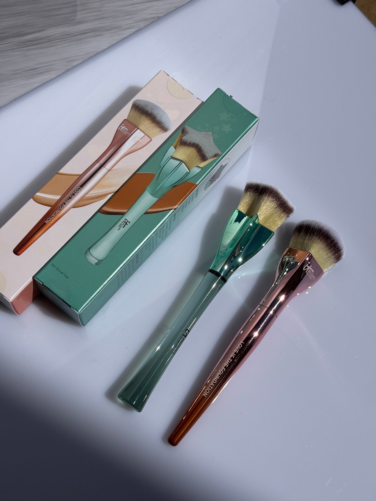 Limited Edition Star Foundation It Cosmetics x Ulta