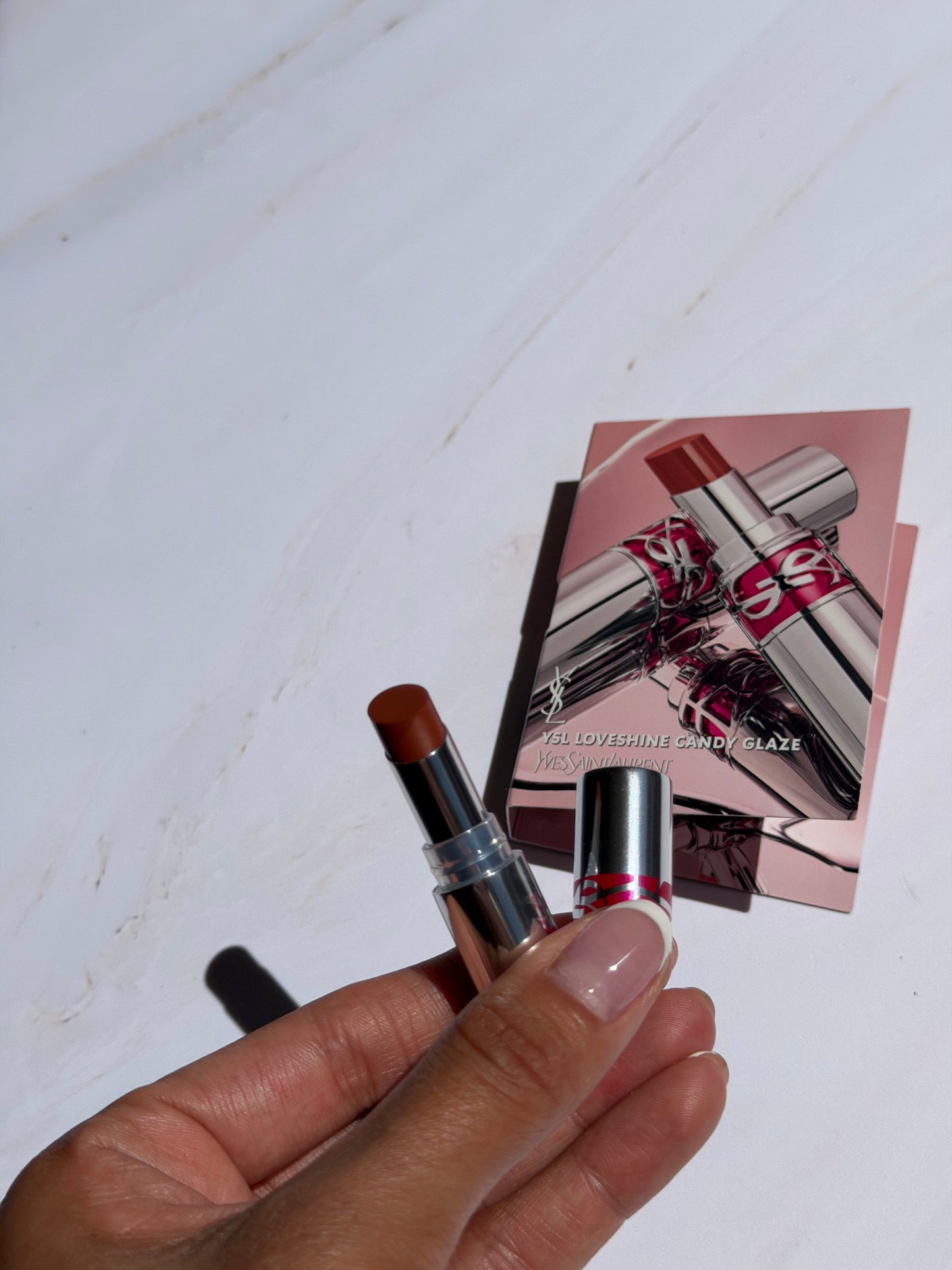 Yves Saint Laurent- MINI YSL Candy Glaze Lip Gloss Stick-tono 19 Salted Caramel