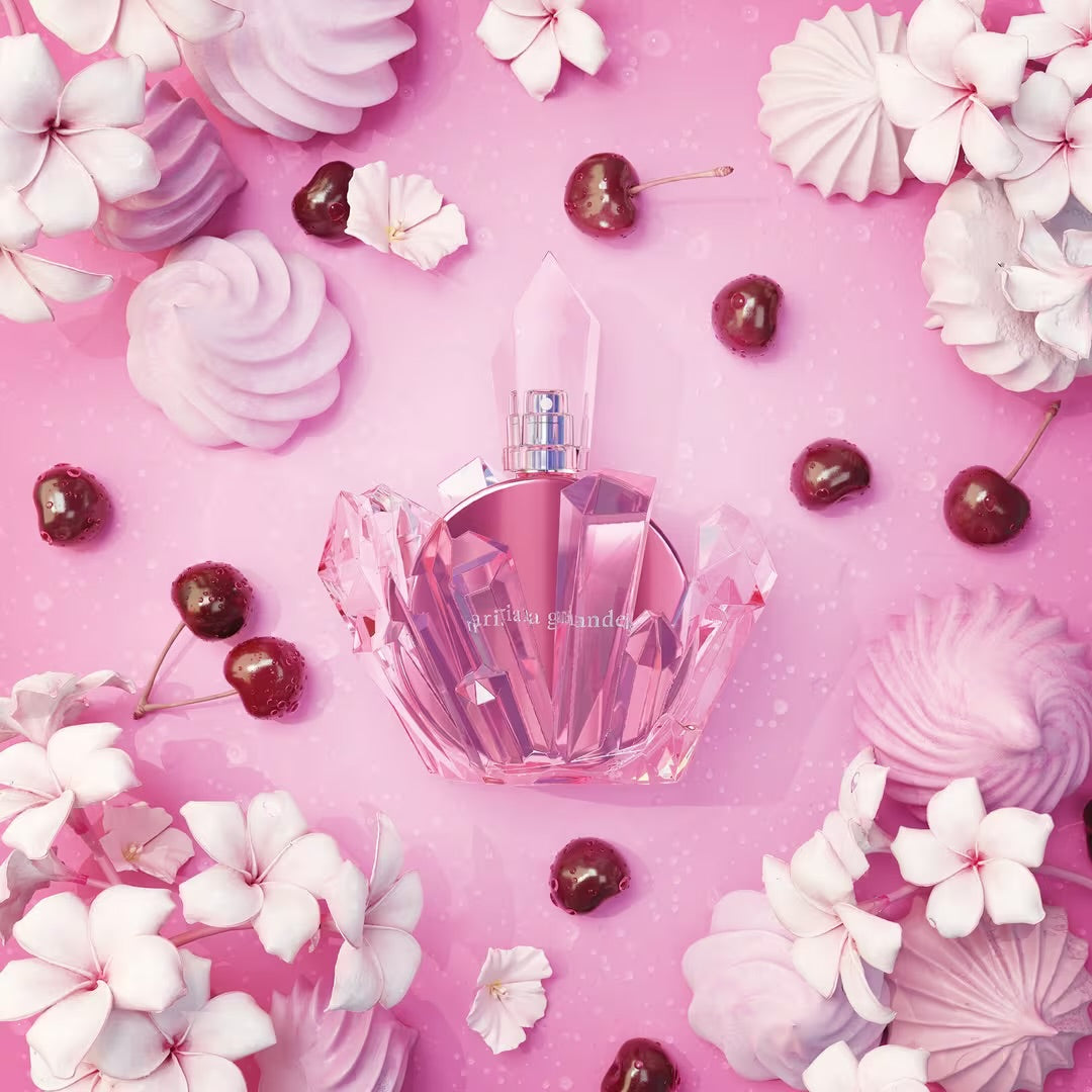 Ariana Grande- Mini r.e.m. Cherry Eclipse 6.5ml (sin caja)