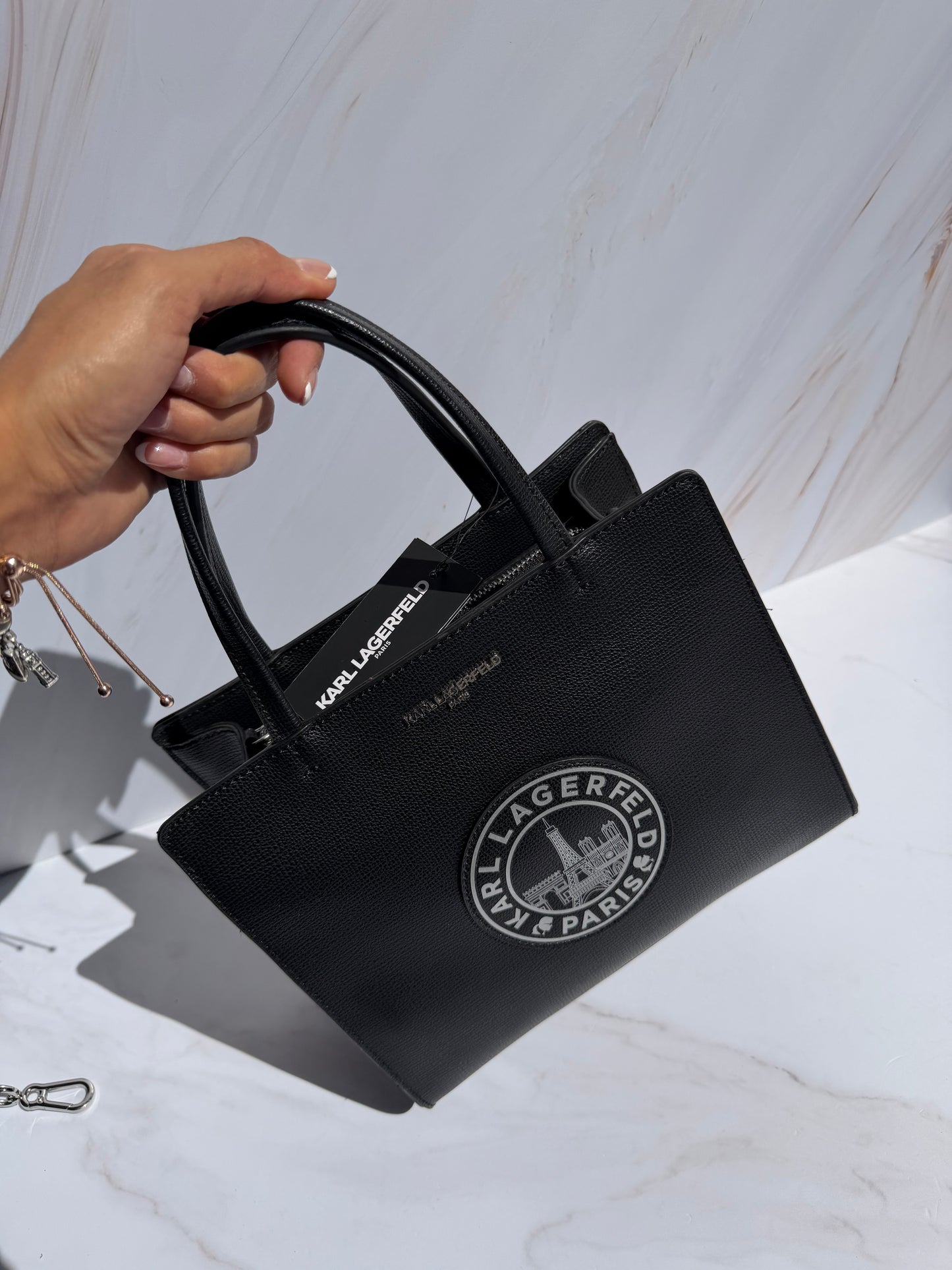 Crossbody Karl Lagerfeld con Strap grueso Negra