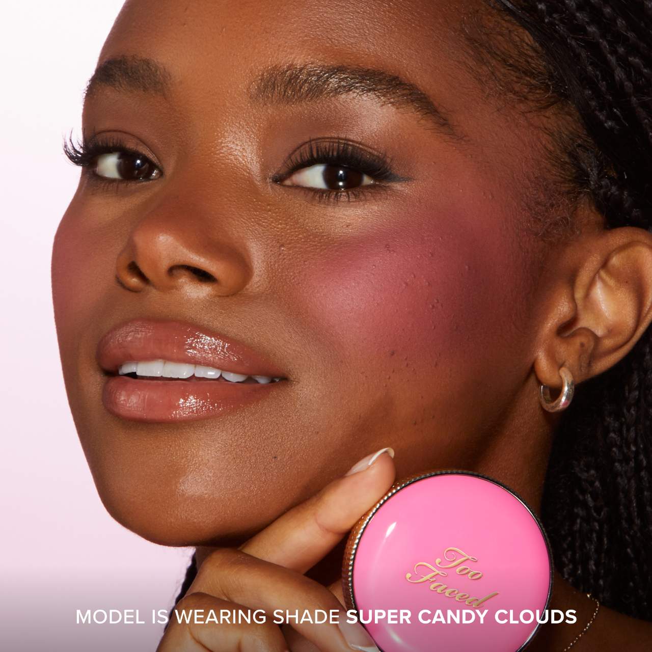 Too Faced-Cloud Crush Blurring Powder Blush