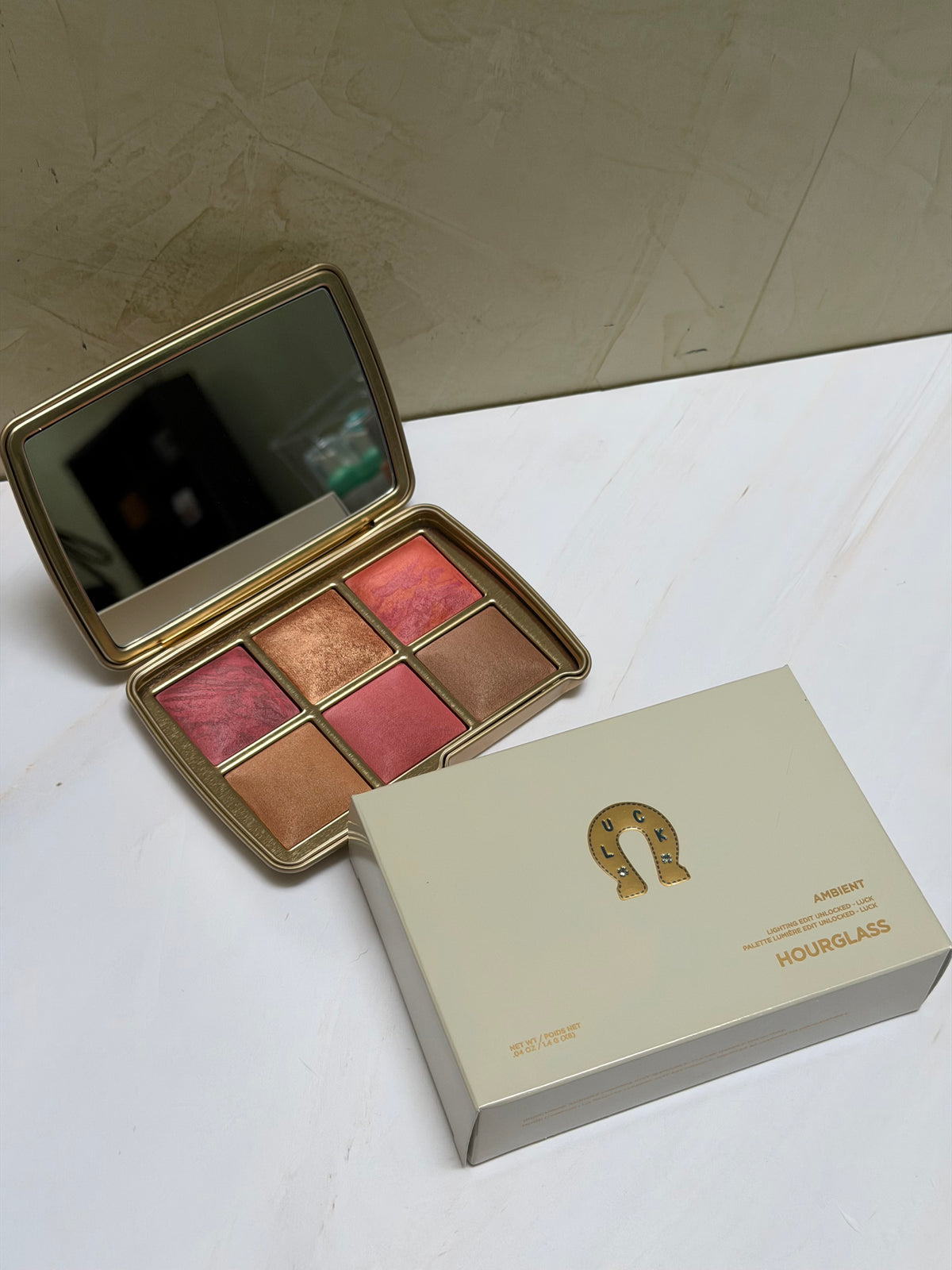 Hourglass Ambient Lighting Edit Unlocked Palette LUCK