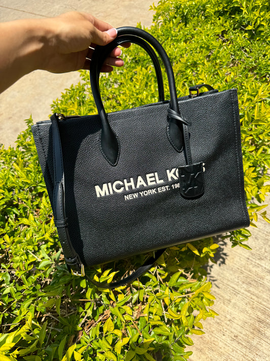 Tote Bag Michel Kors Negra con Strap delgado