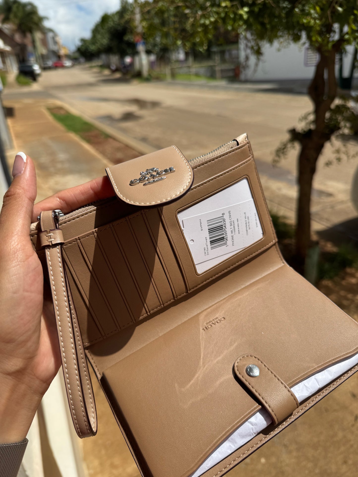 Phone Wallet COACH In Signature Canvas Silver/Sand/Taupe