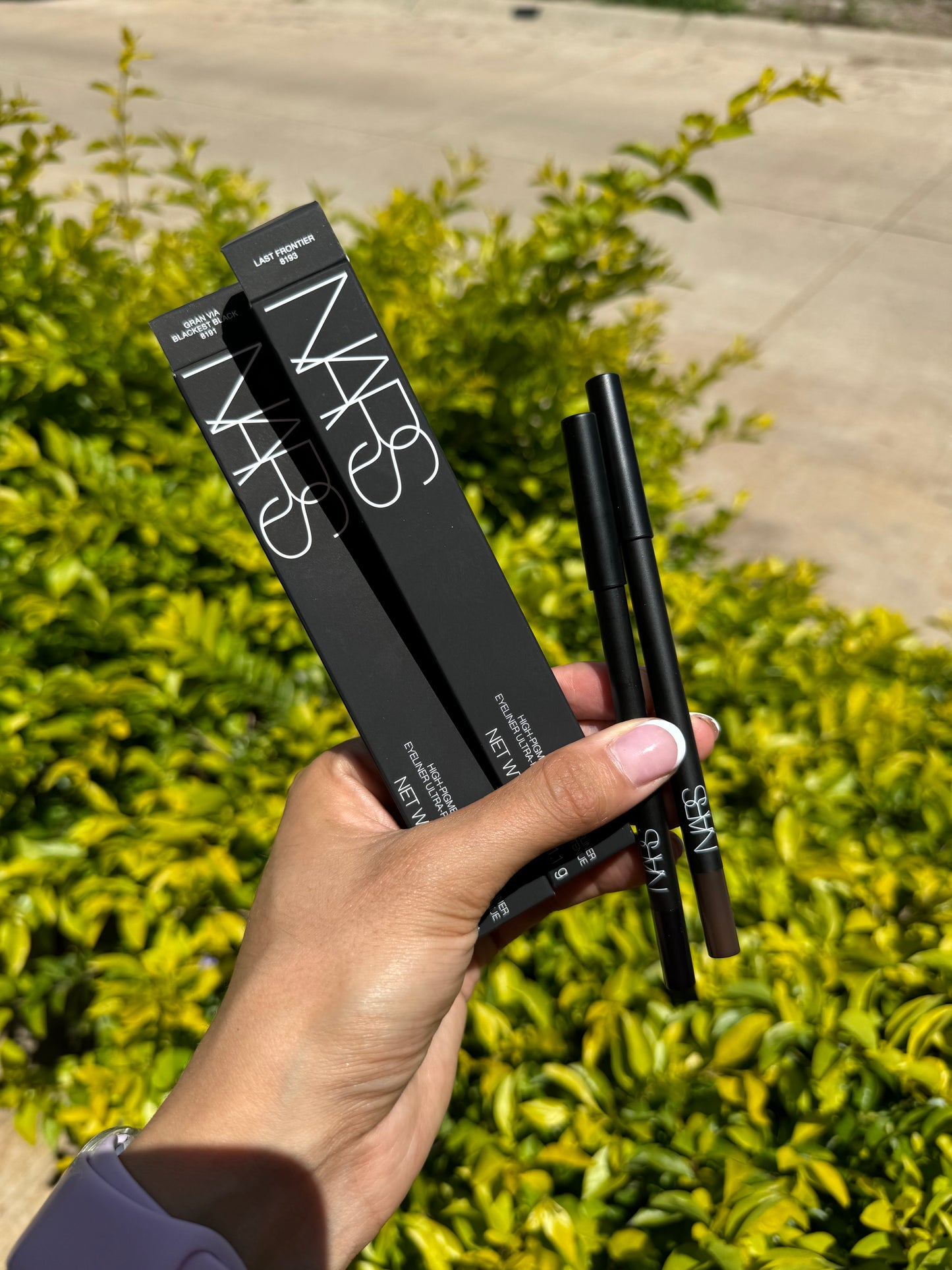 HIGH-PIGMENT LONGWEAR EYELINER NARS