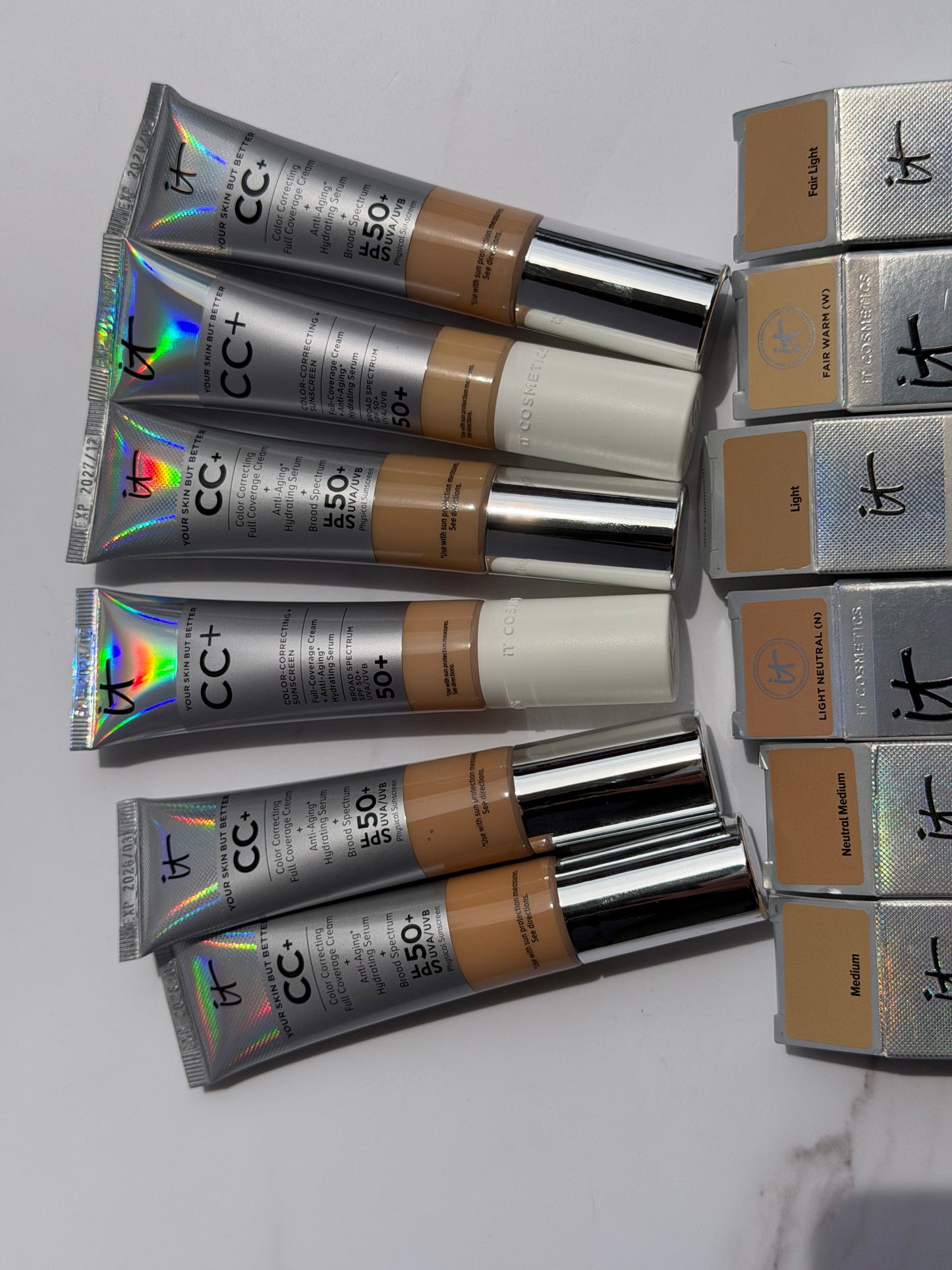 IT Cosmetics-CC+ Cream Full Coverage Color Correcting Foundation with SPF 50+