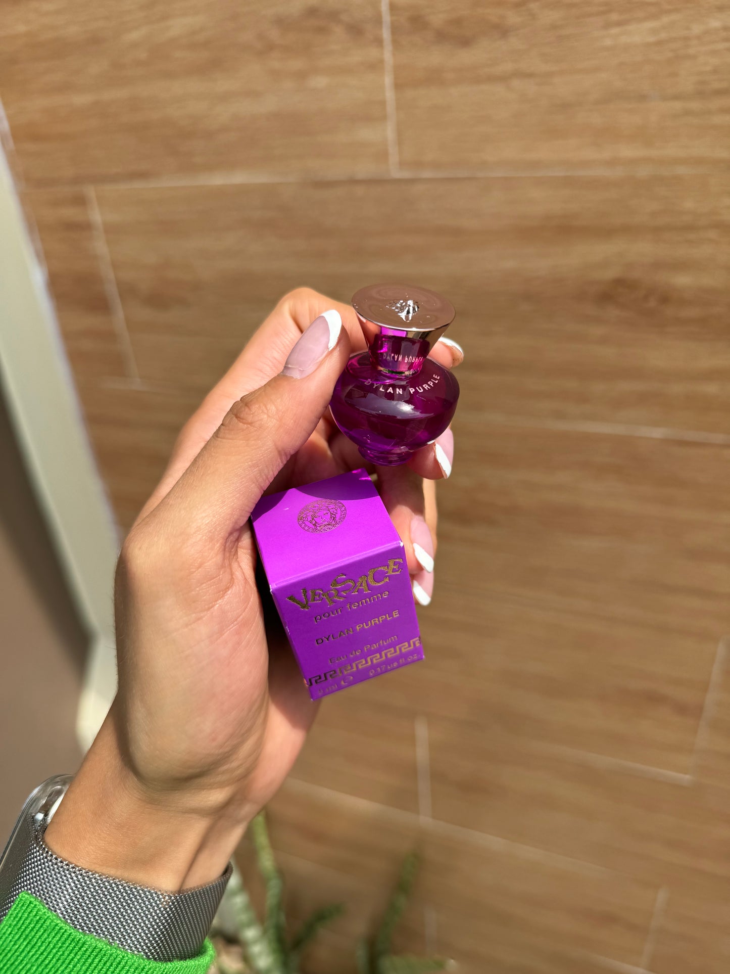 Mini EDP Dylan Purple VERSACE 5ml SIN CAJA