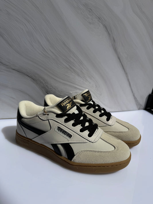 Tenis Reebok 24MX Beige con Negro