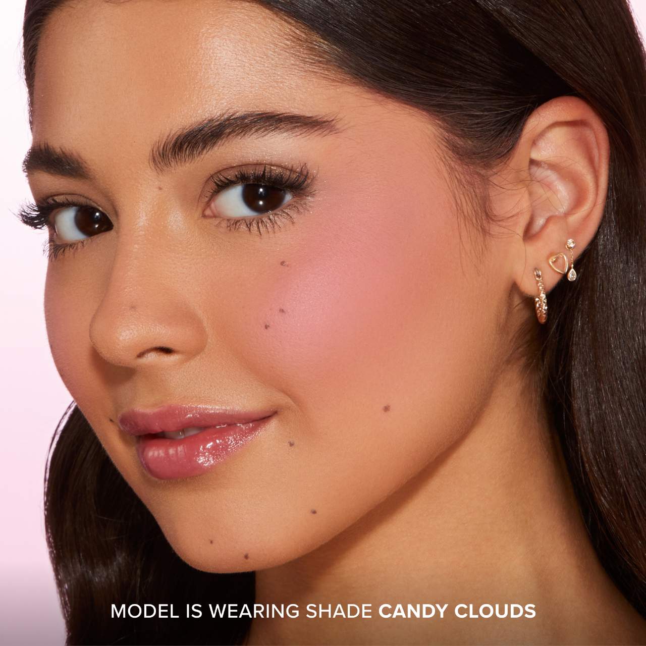 Too Faced-Cloud Crush Blurring Powder Blush