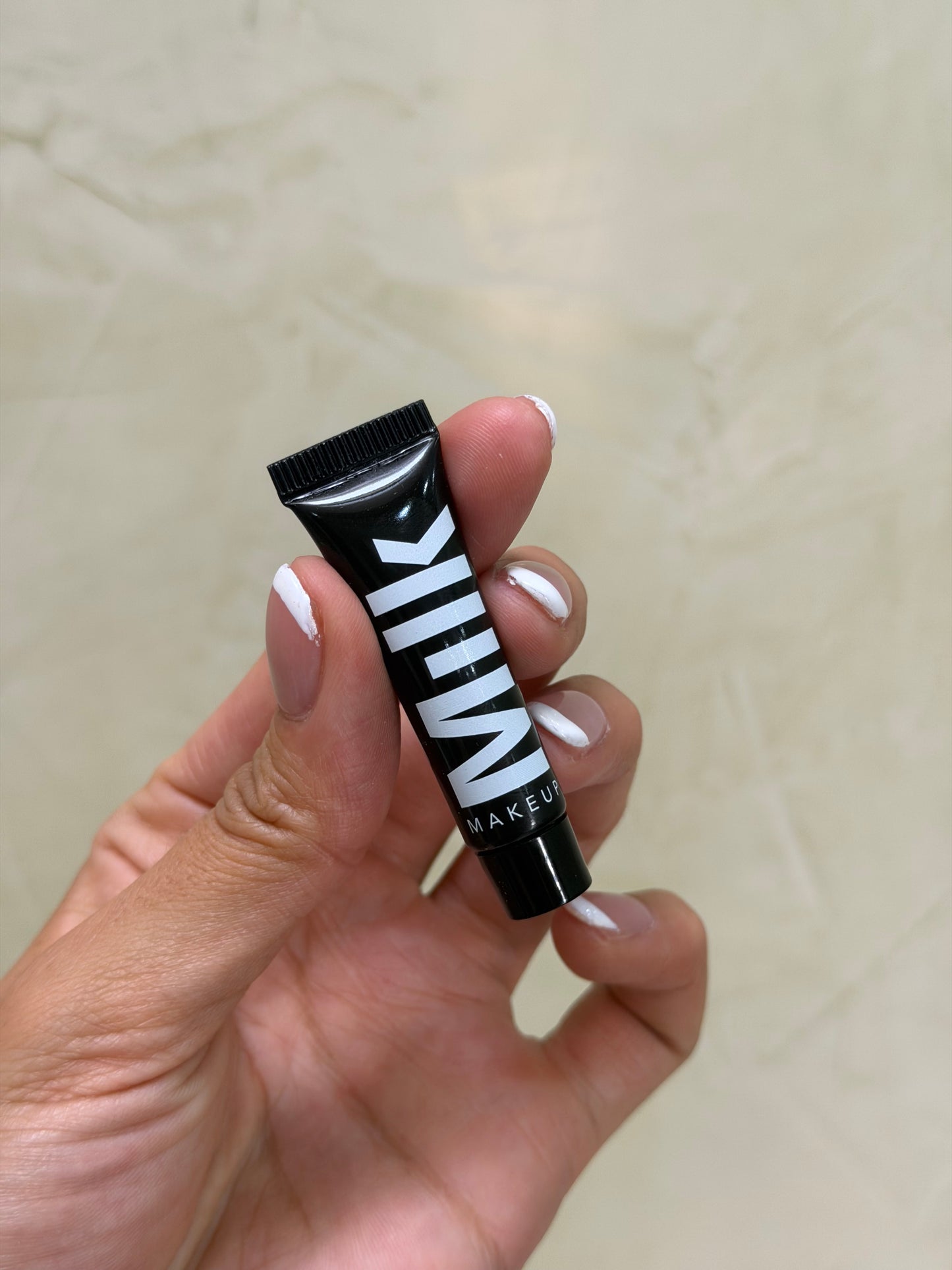 Mini MILK MAKEUP- Pore Eclipse Mattifying + Blurring Makeup Primer with Niacinamide