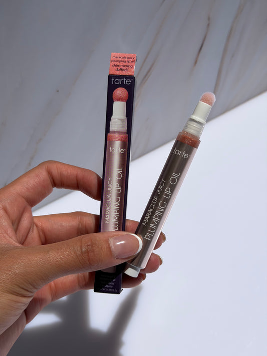 Maracuja juicy plumping lip oil- Tarte tono Shimmering Daffodil